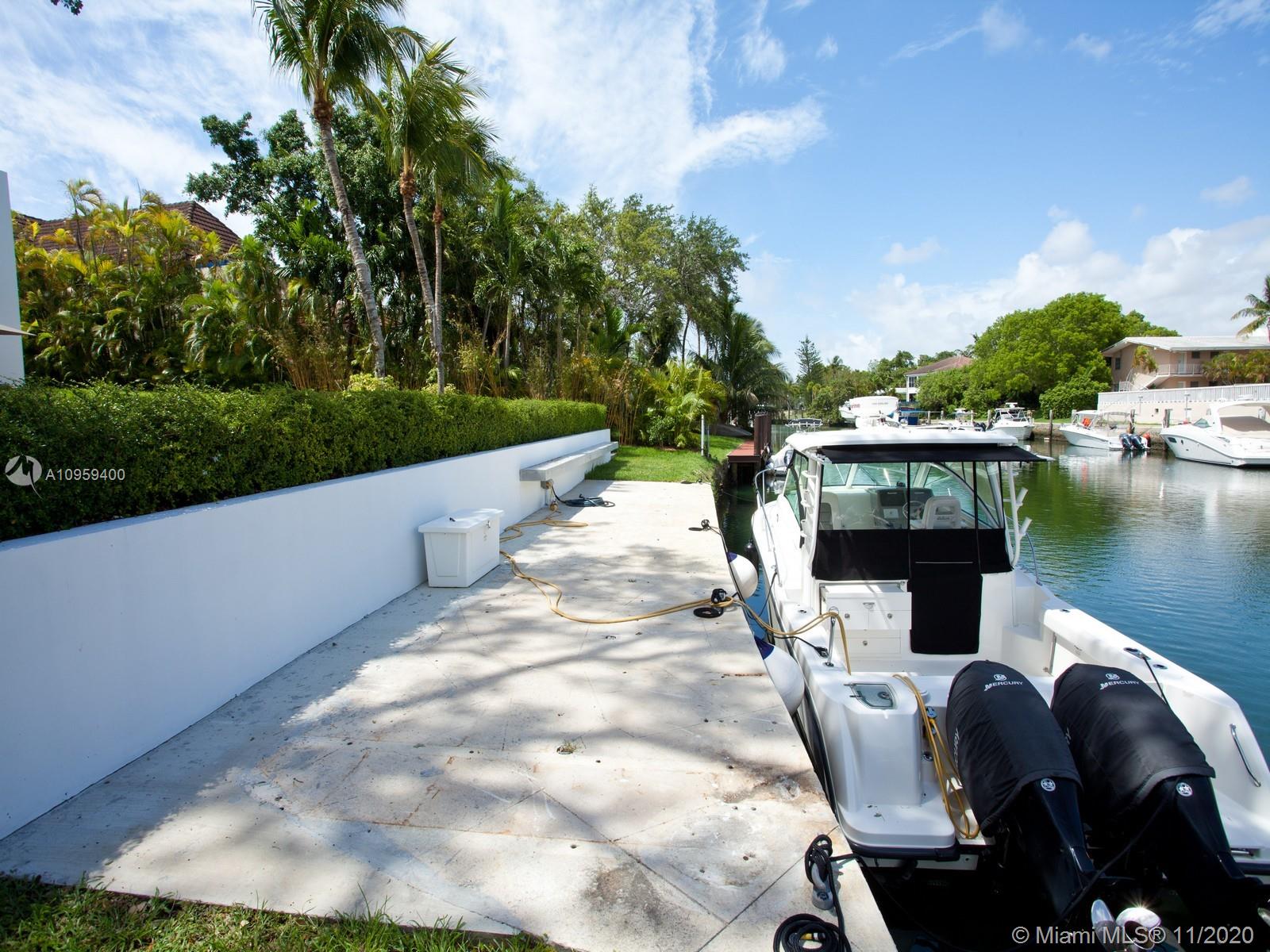 6300 CABALLERO BL Coral Gables, FL 33146