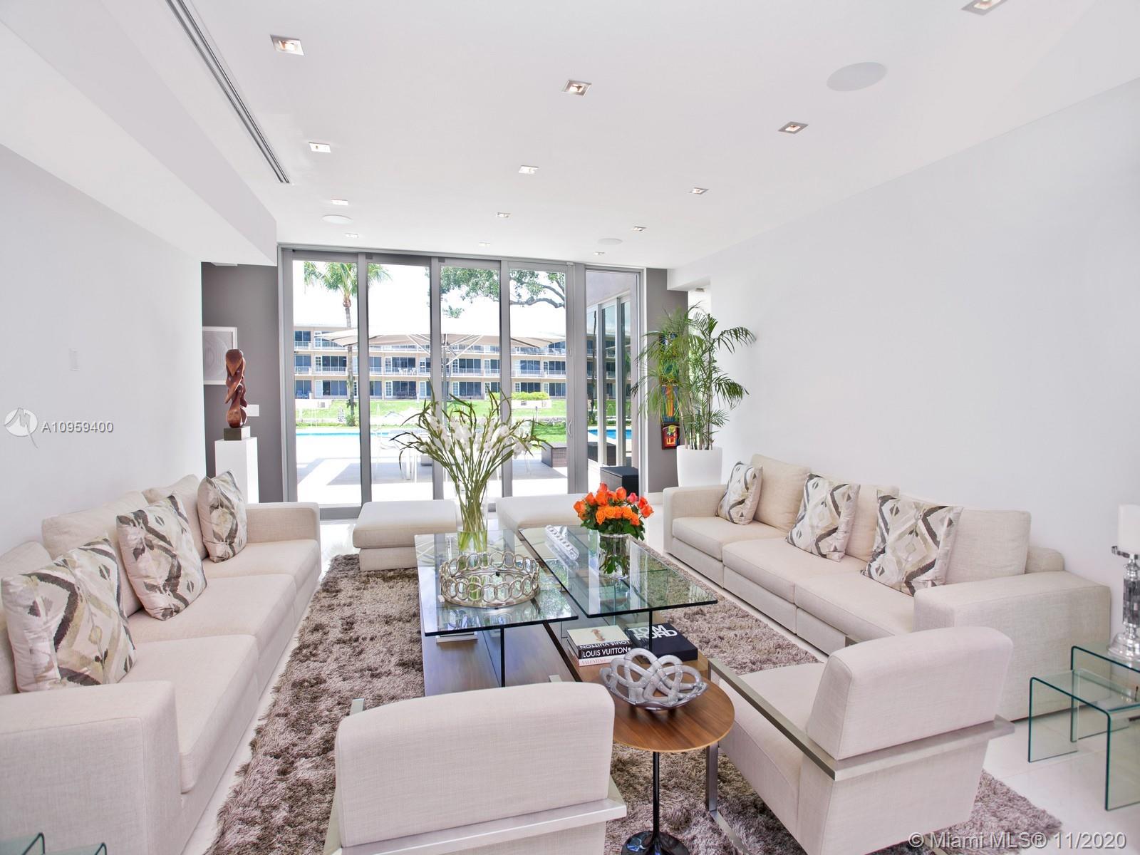 6300 CABALLERO BL Coral Gables, FL 33146