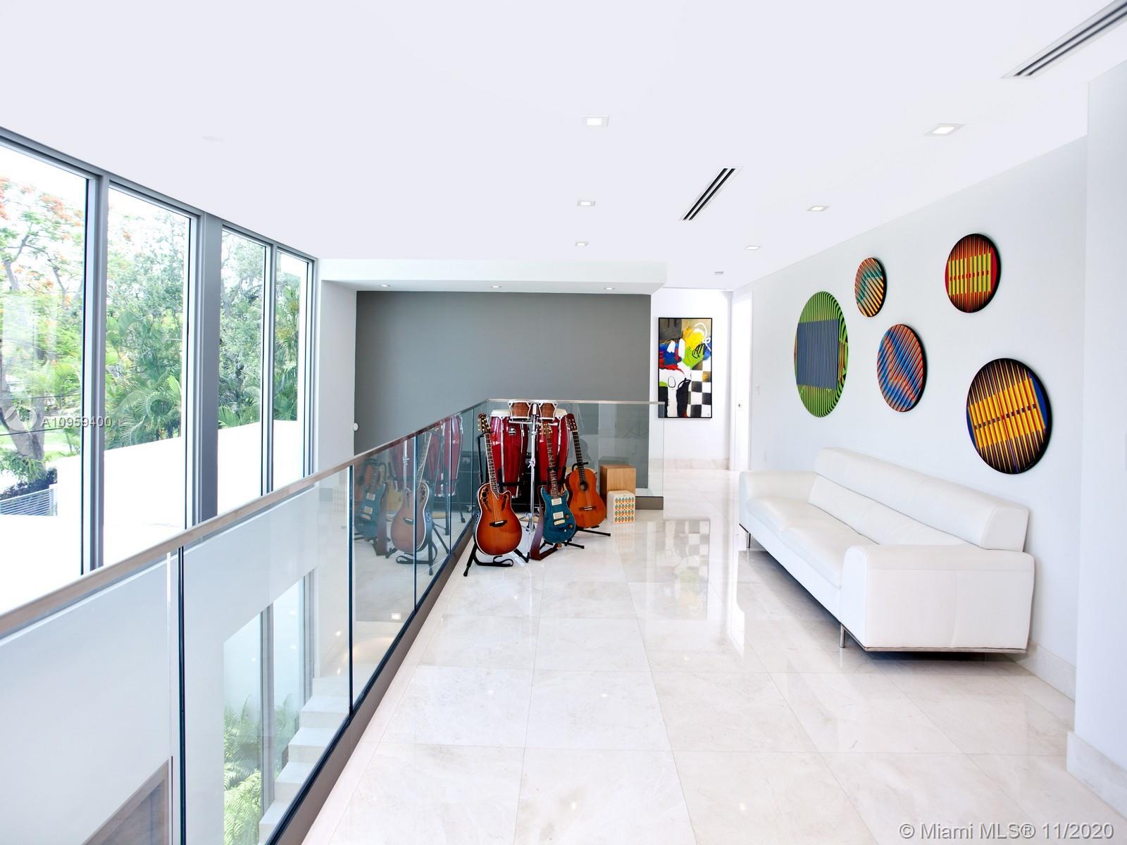 6300 CABALLERO BL Coral Gables, FL 33146