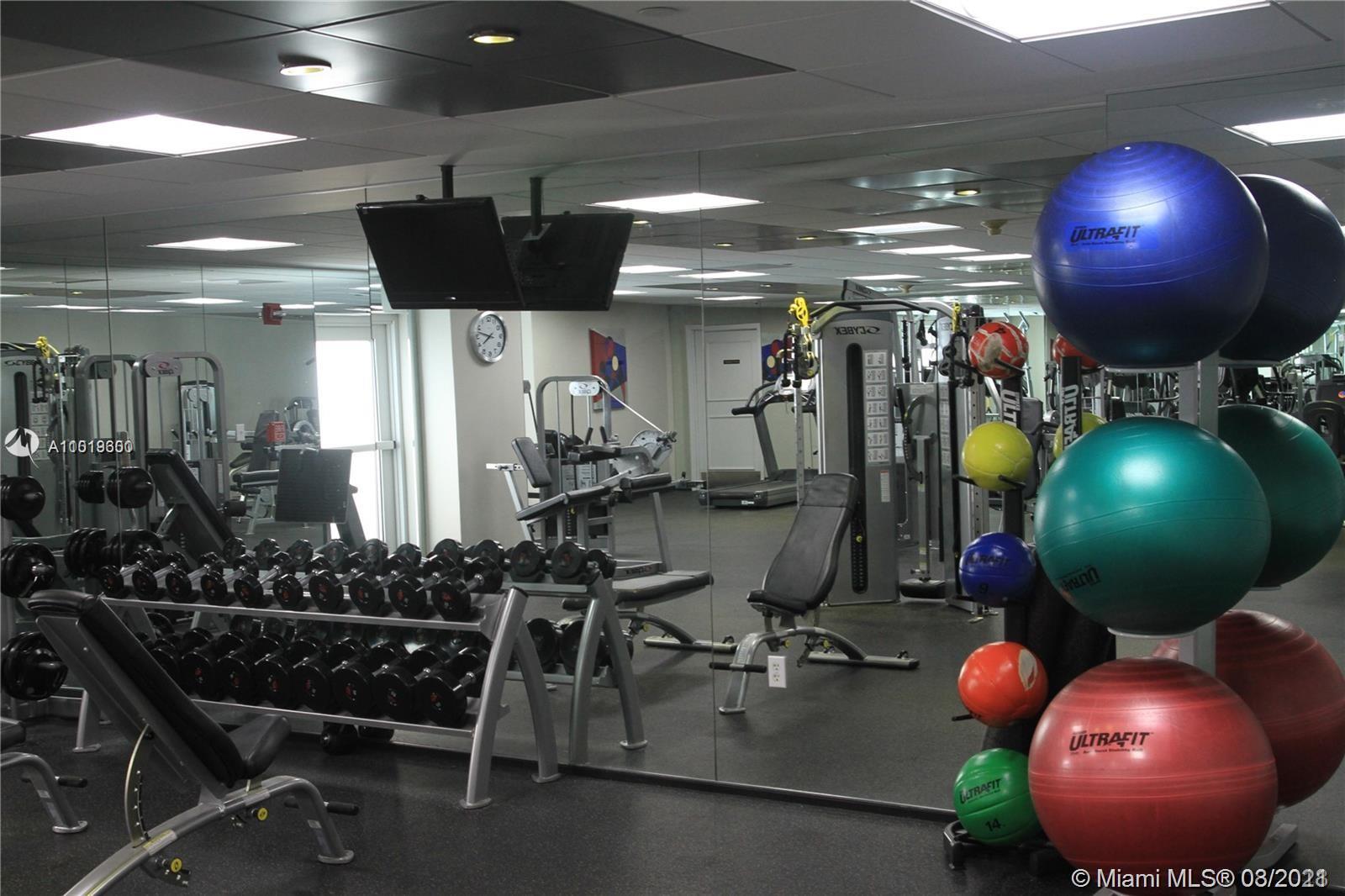 2645 S Bayshore #1002 Miami, FL 33133