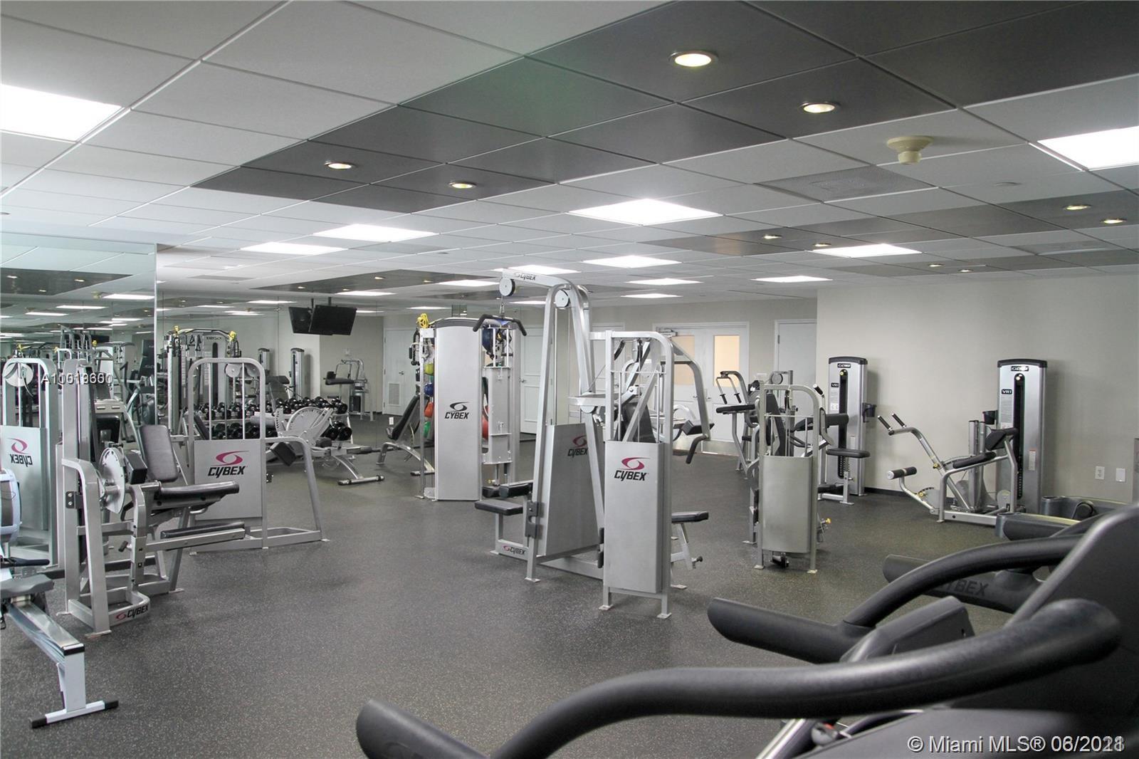 2645 S Bayshore #1002 Miami, FL 33133