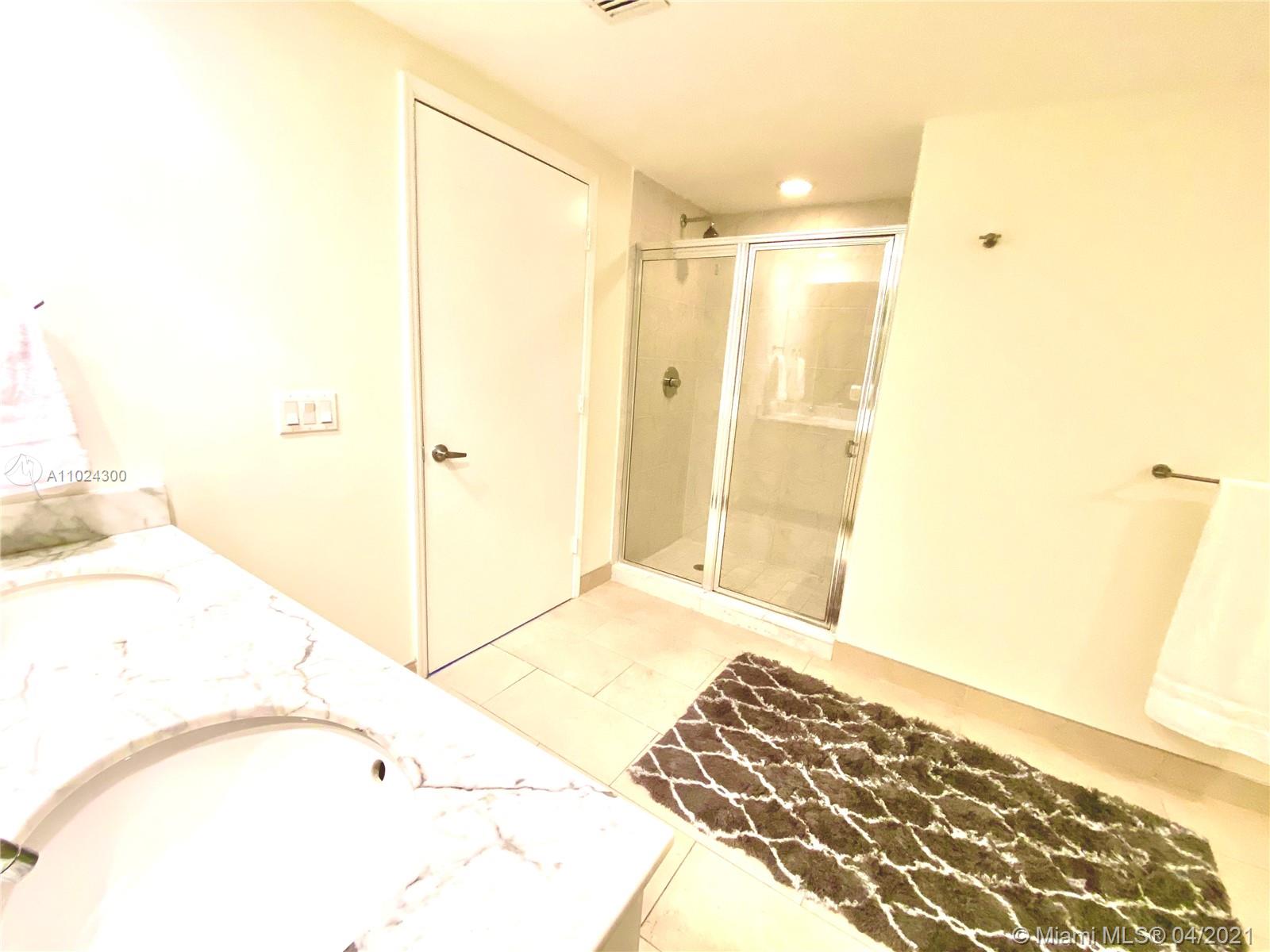 image The Plaza on Brickell East19