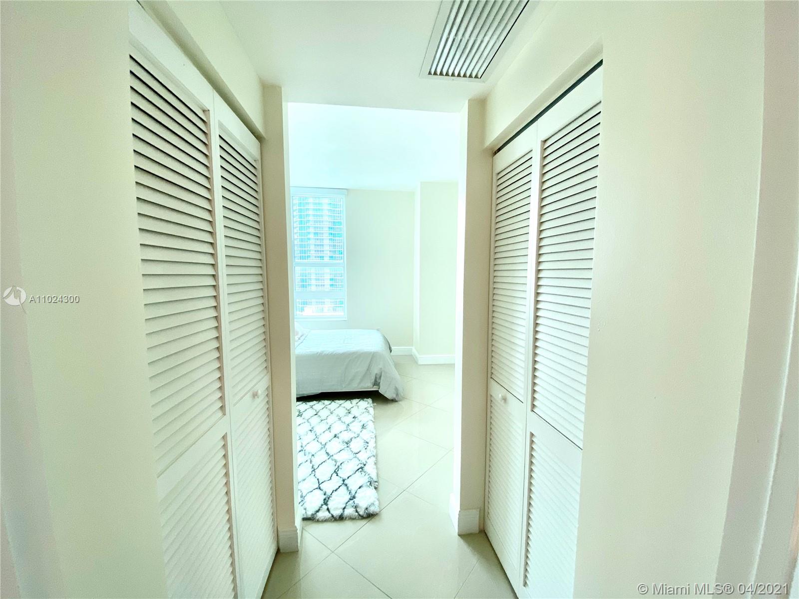 image The Plaza on Brickell East28