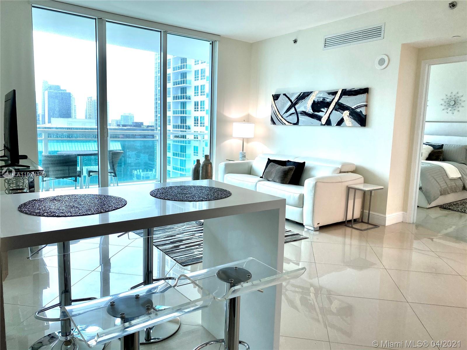 image The Plaza on Brickell East2