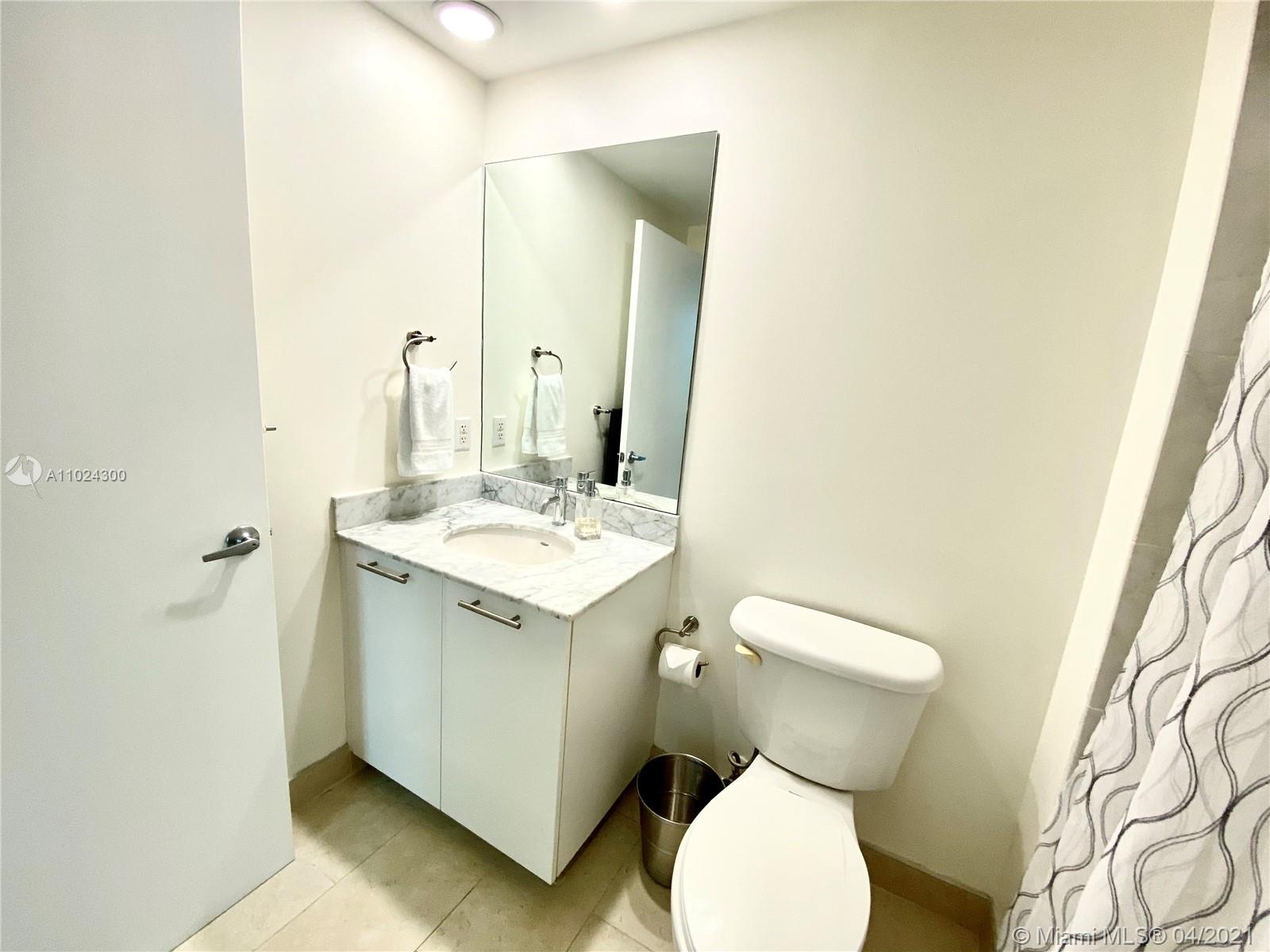 image The Plaza on Brickell East32