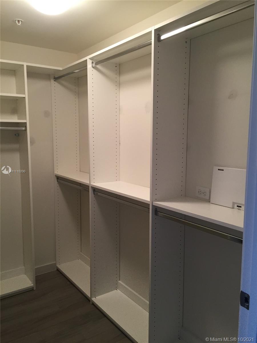 999 SW 1 AVE #2209, Miami, FL 33130