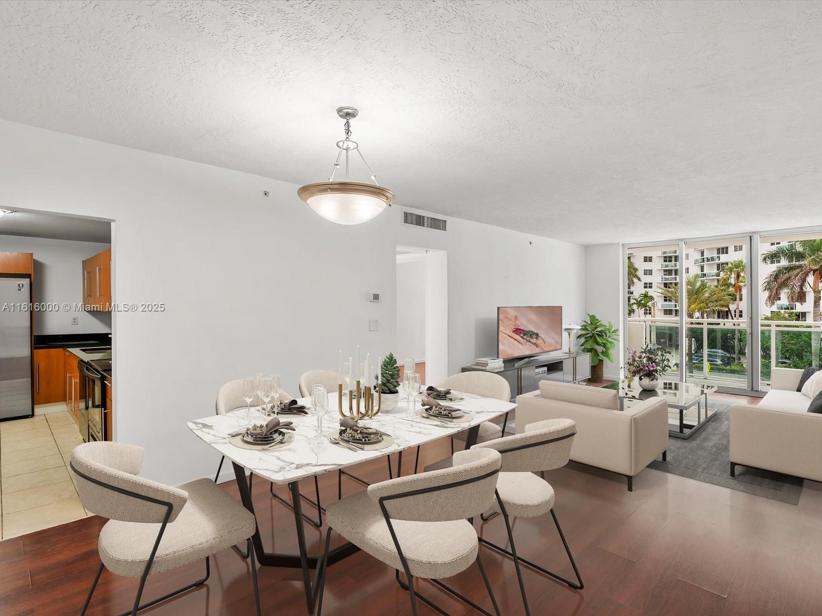 3000 S Ocean Dr #206
