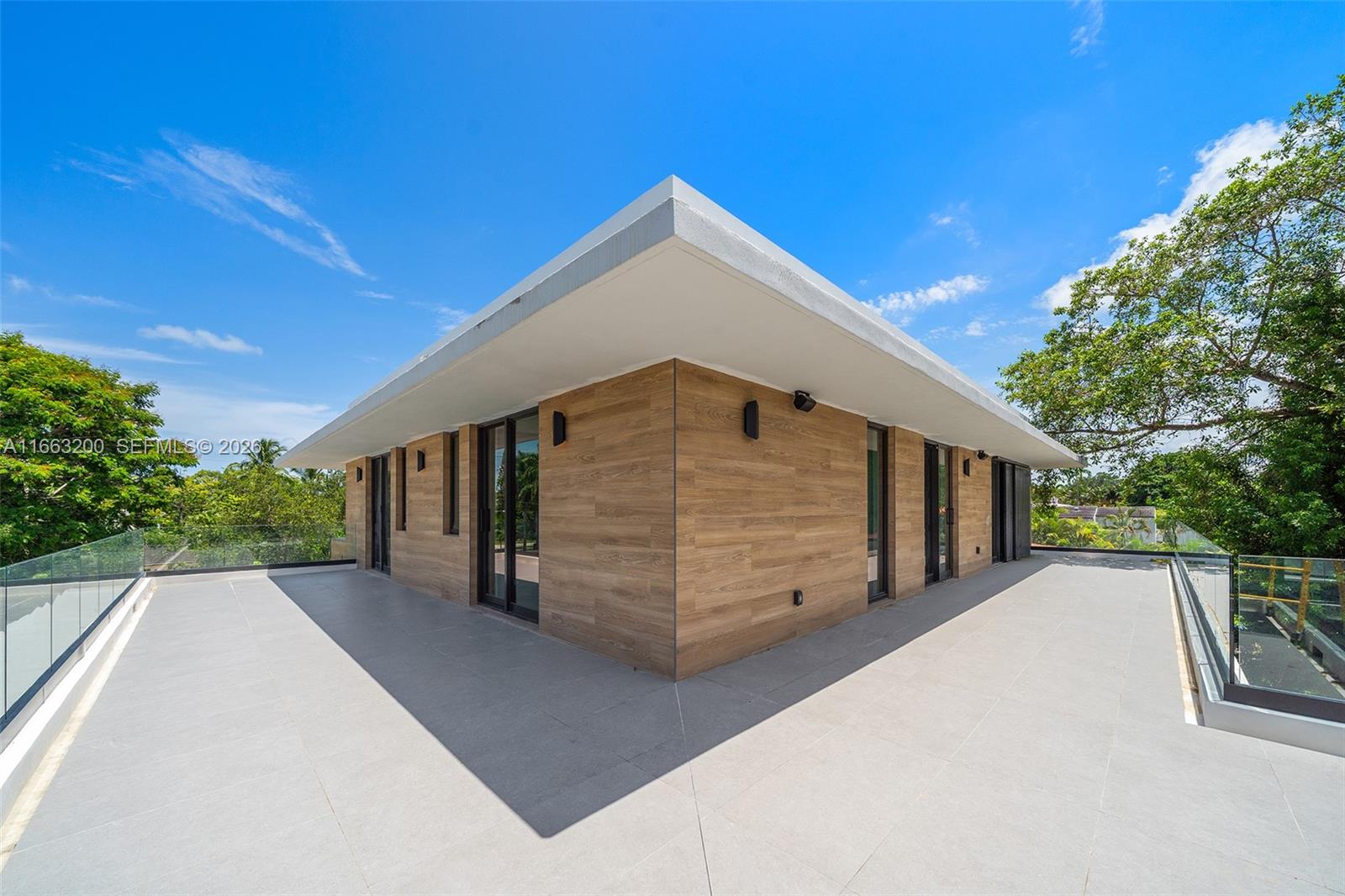 4430 Nautilus Dr Miami Beach, FL 33140