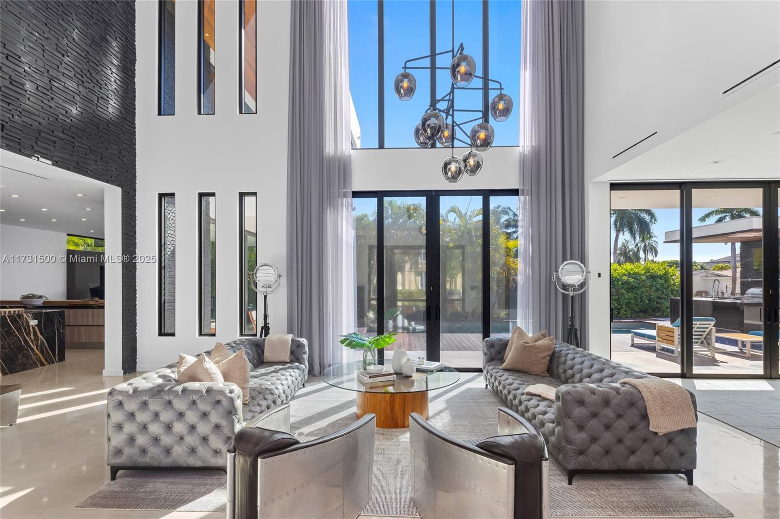 17050 NE 35th Ave North Miami Beach, FL 33160