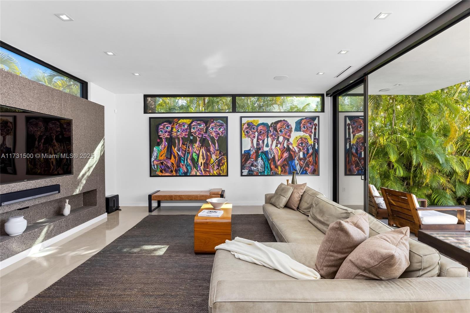 17050 NE 35th Ave North Miami Beach, FL 33160