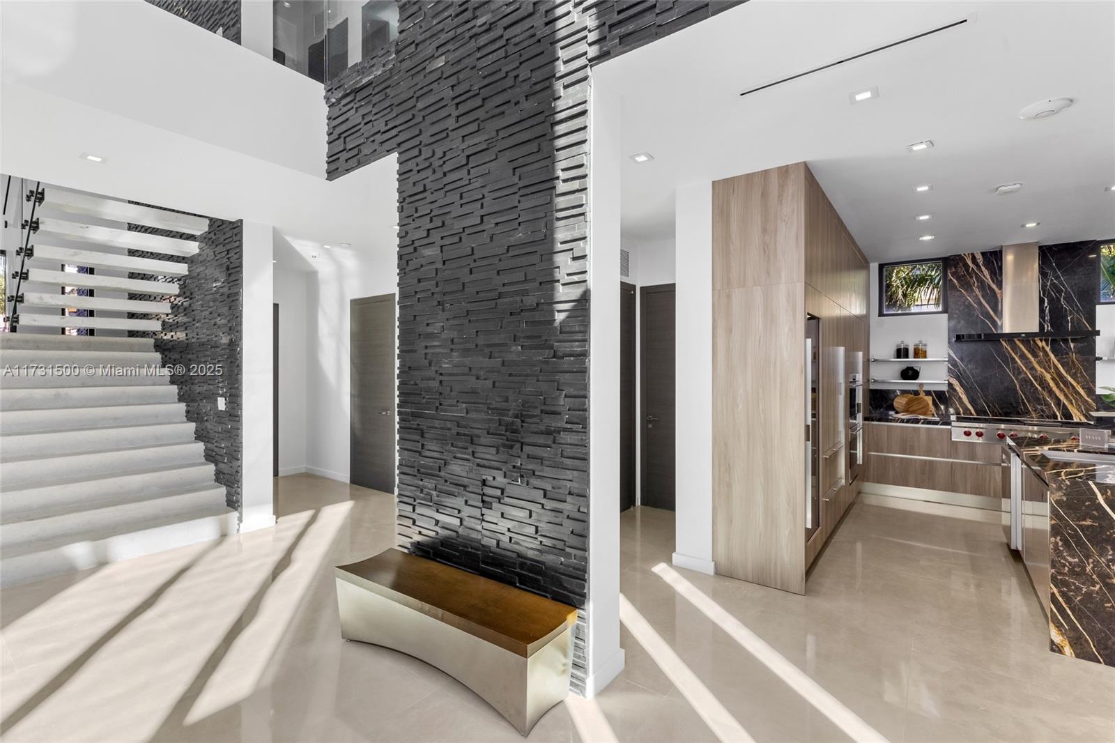 17050 NE 35th Ave North Miami Beach, FL 33160