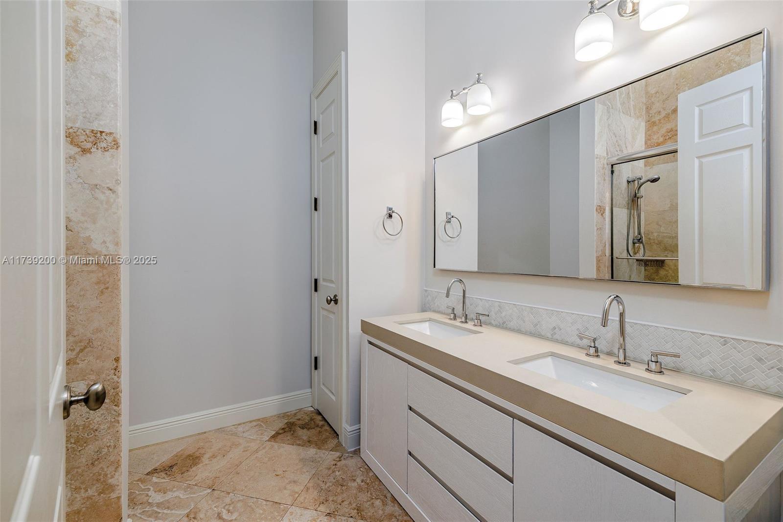 16721 SW 86th Ct Palmetto Bay, FL 33157 16721 SW 86th Ct Palmetto Bay, FL 33157