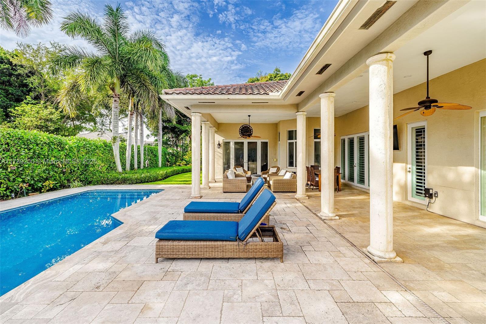 16721 SW 86th Ct Palmetto Bay, FL 33157 16721 SW 86th Ct Palmetto Bay, FL 33157