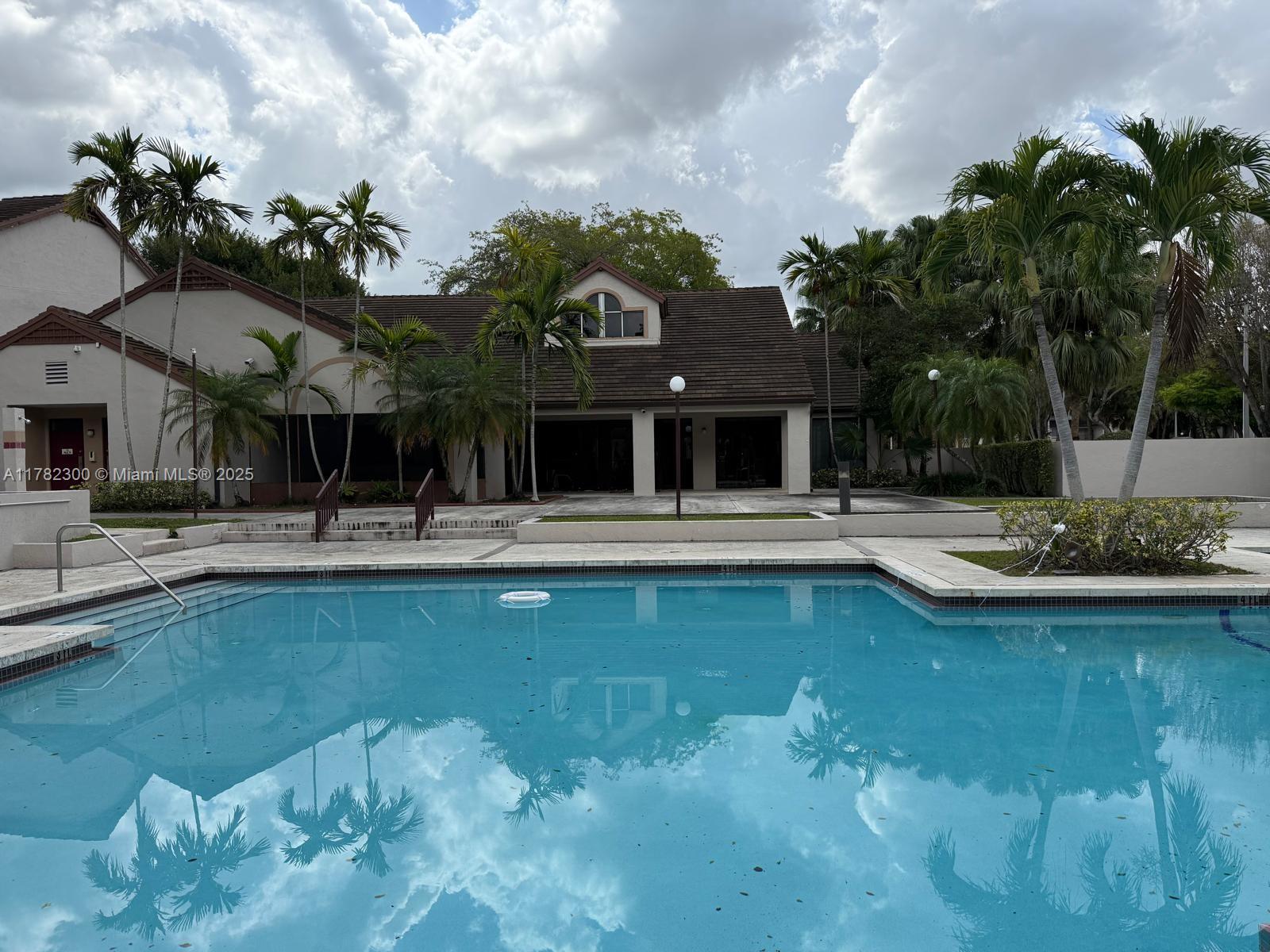 image Parc Vista Condo14