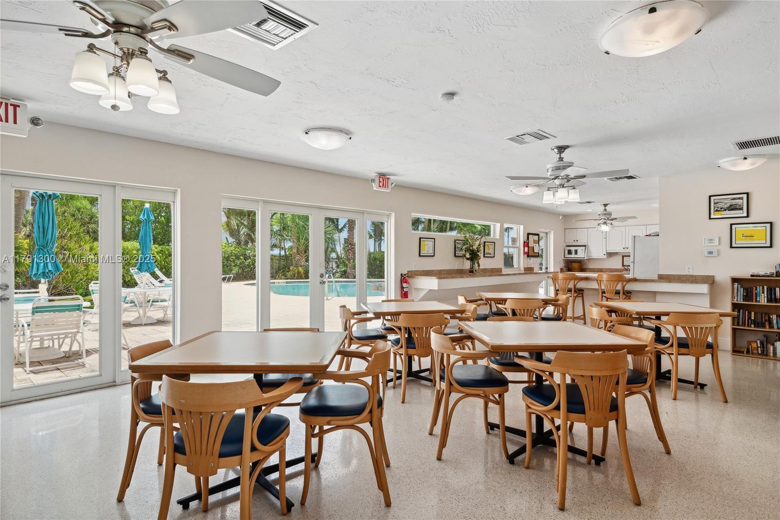 2005 SE 26th Ter Fort Lauderdale, FL 33316