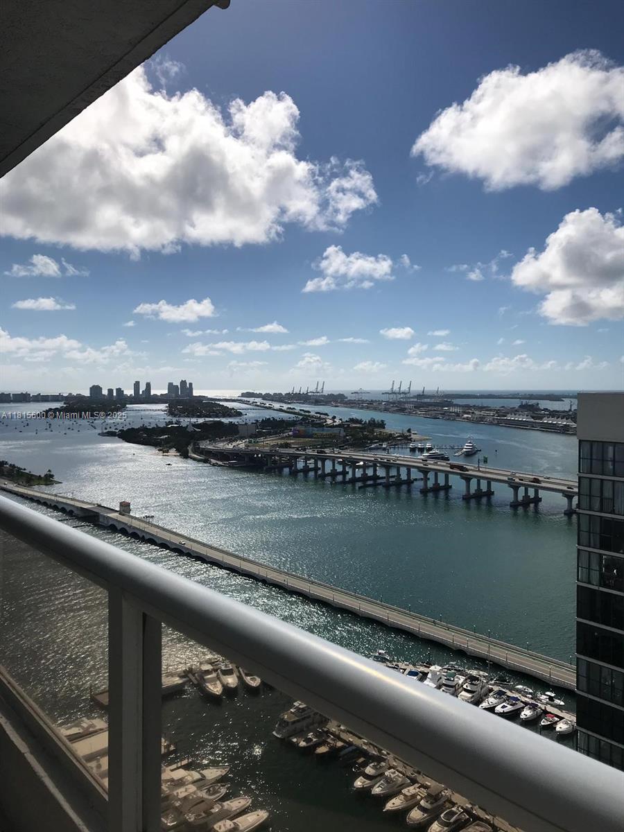 1717 N Bayshore Dr #A-3646,Miami, FL 33132