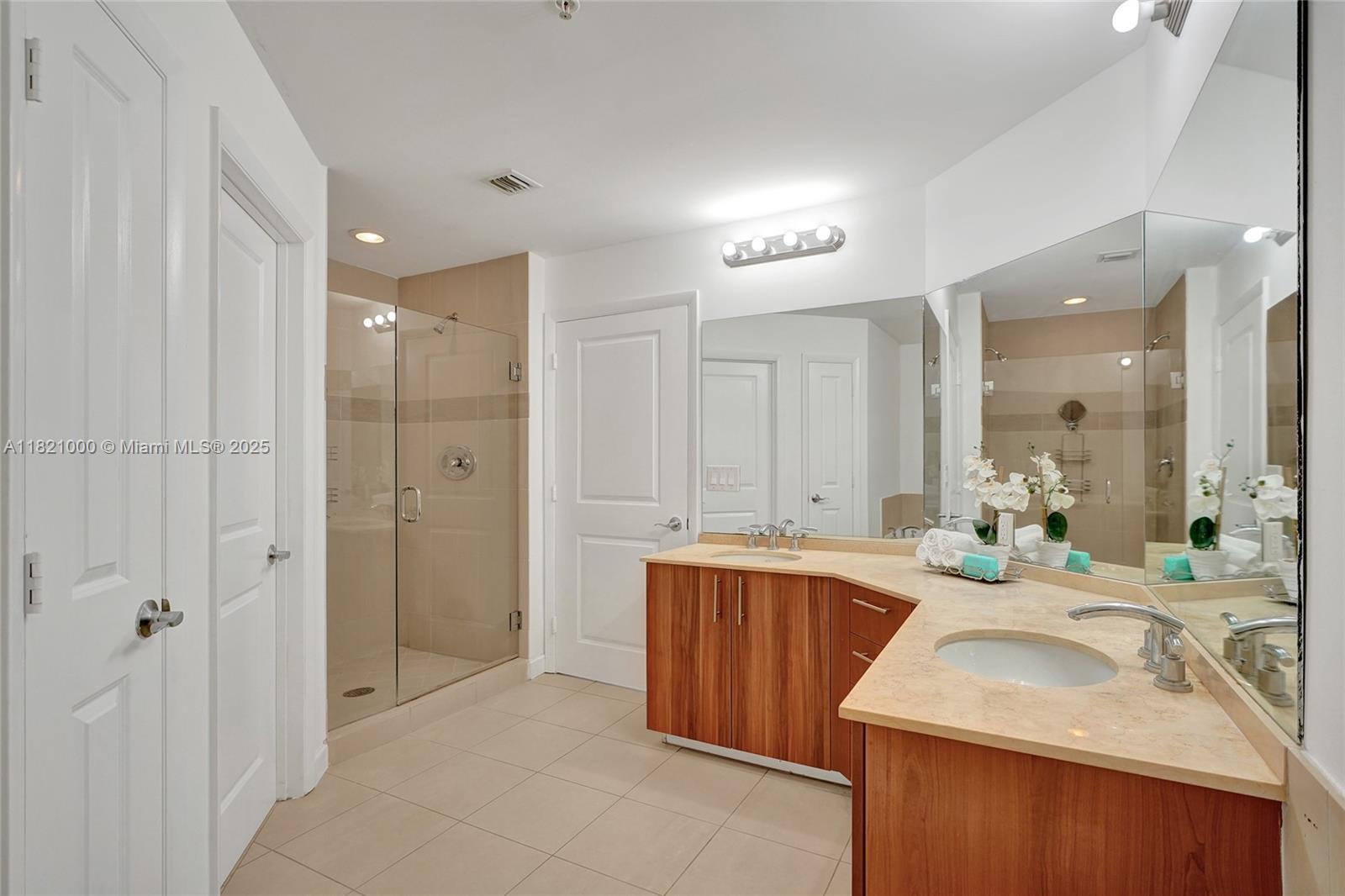 image Ocean Marine Yacht Club12