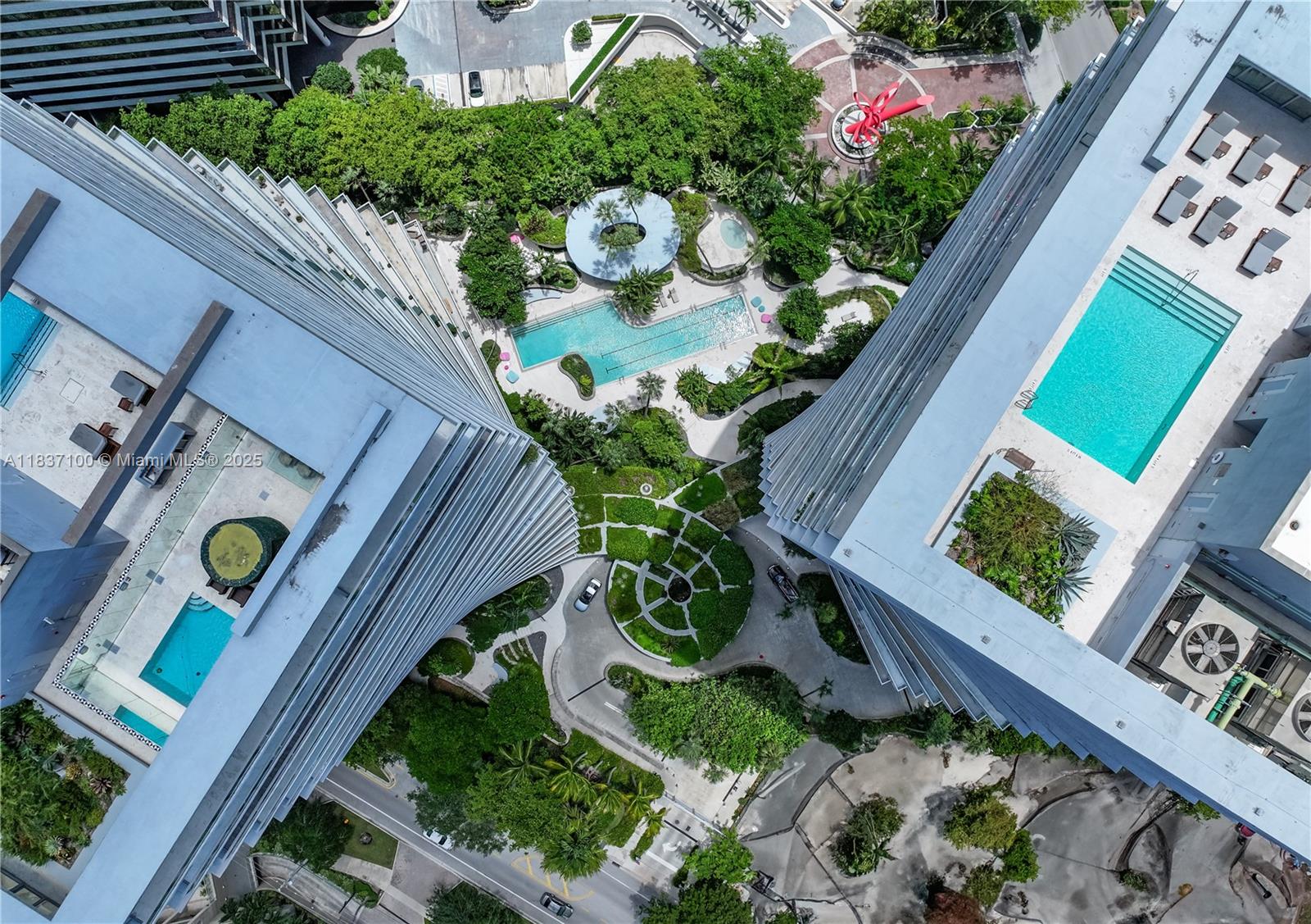 image Grove At Grand Bay45