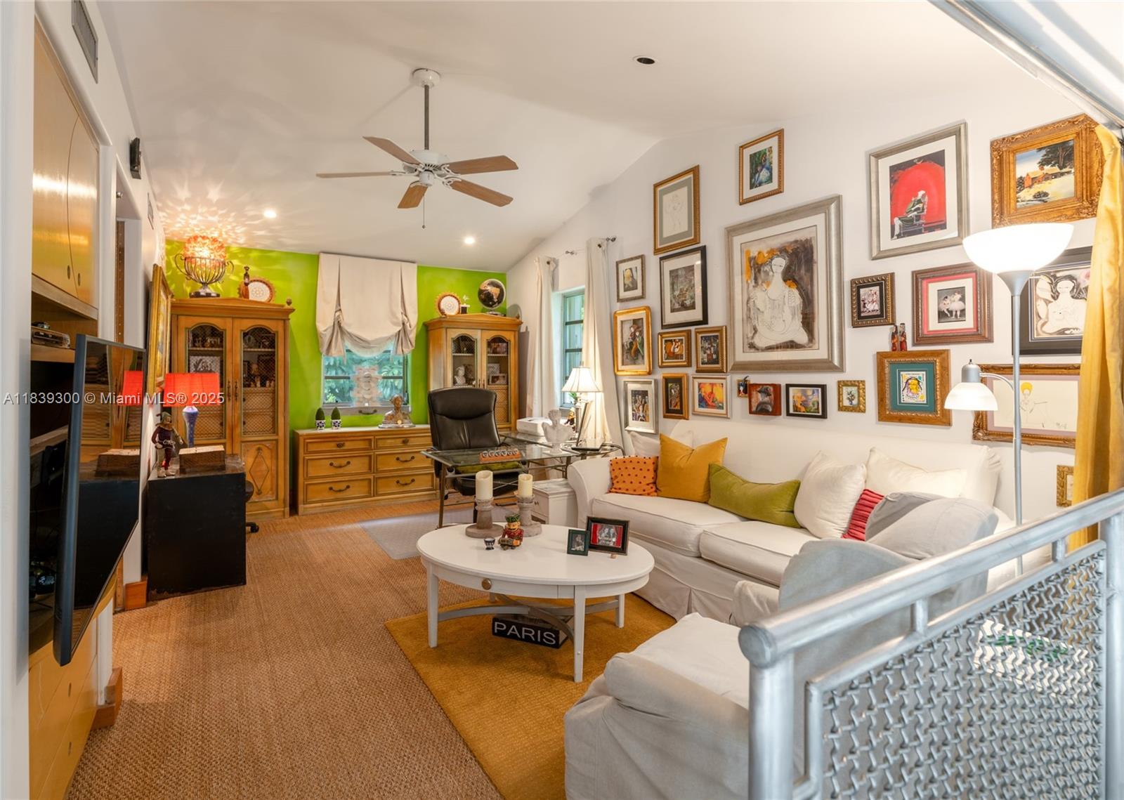 6867 SW 62nd Ter South Miami, FL 33143