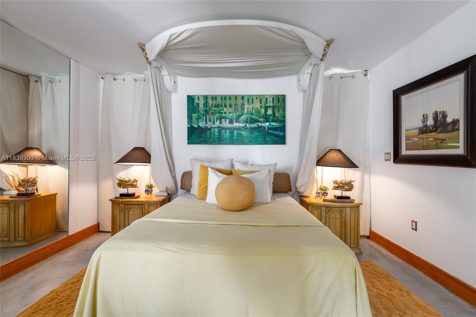 6867 SW 62nd Ter South Miami, FL 33143