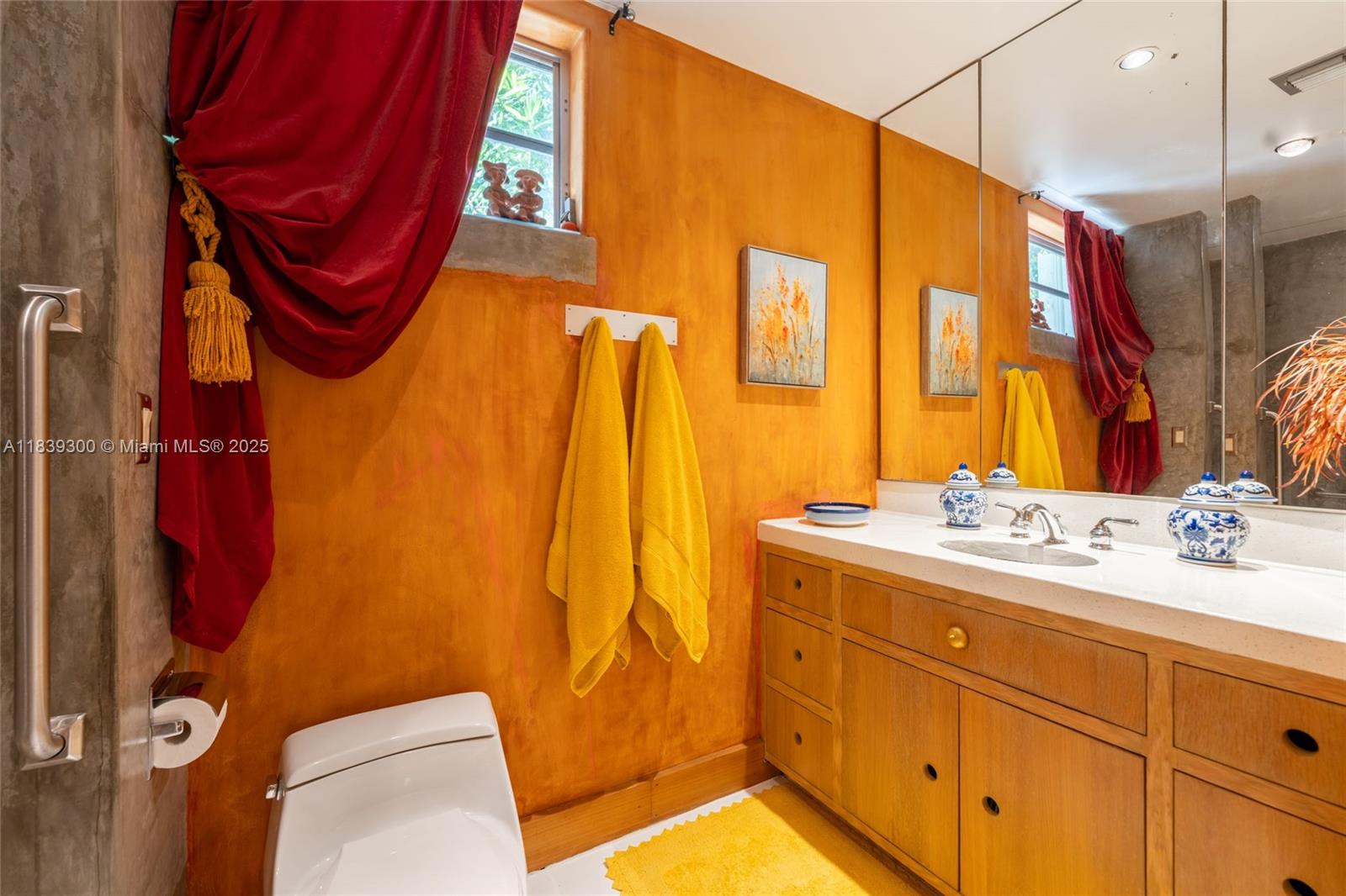 6867 SW 62nd Ter South Miami, FL 33143