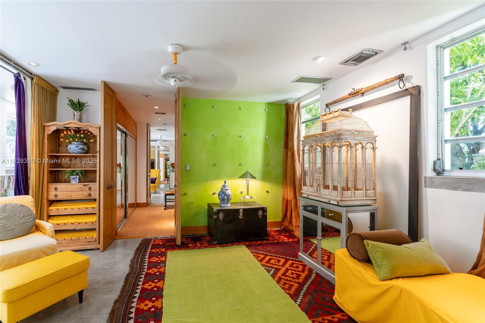 6867 SW 62nd Ter South Miami, FL 33143