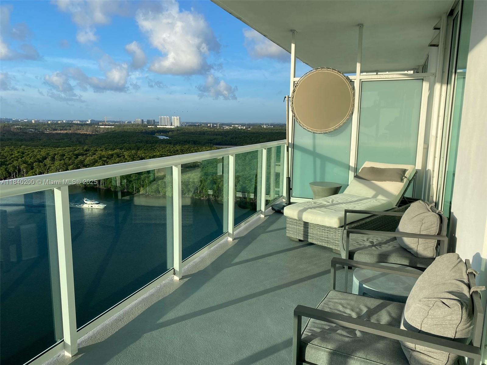 image 400 Sunny Isles1