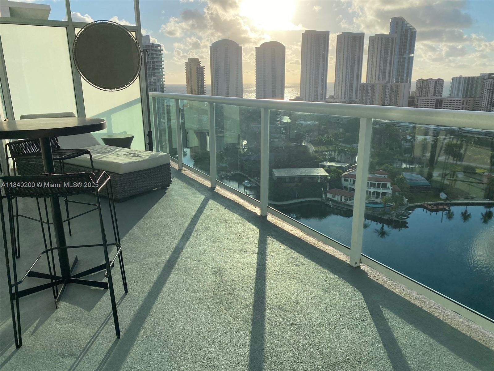 image 400 Sunny Isles8