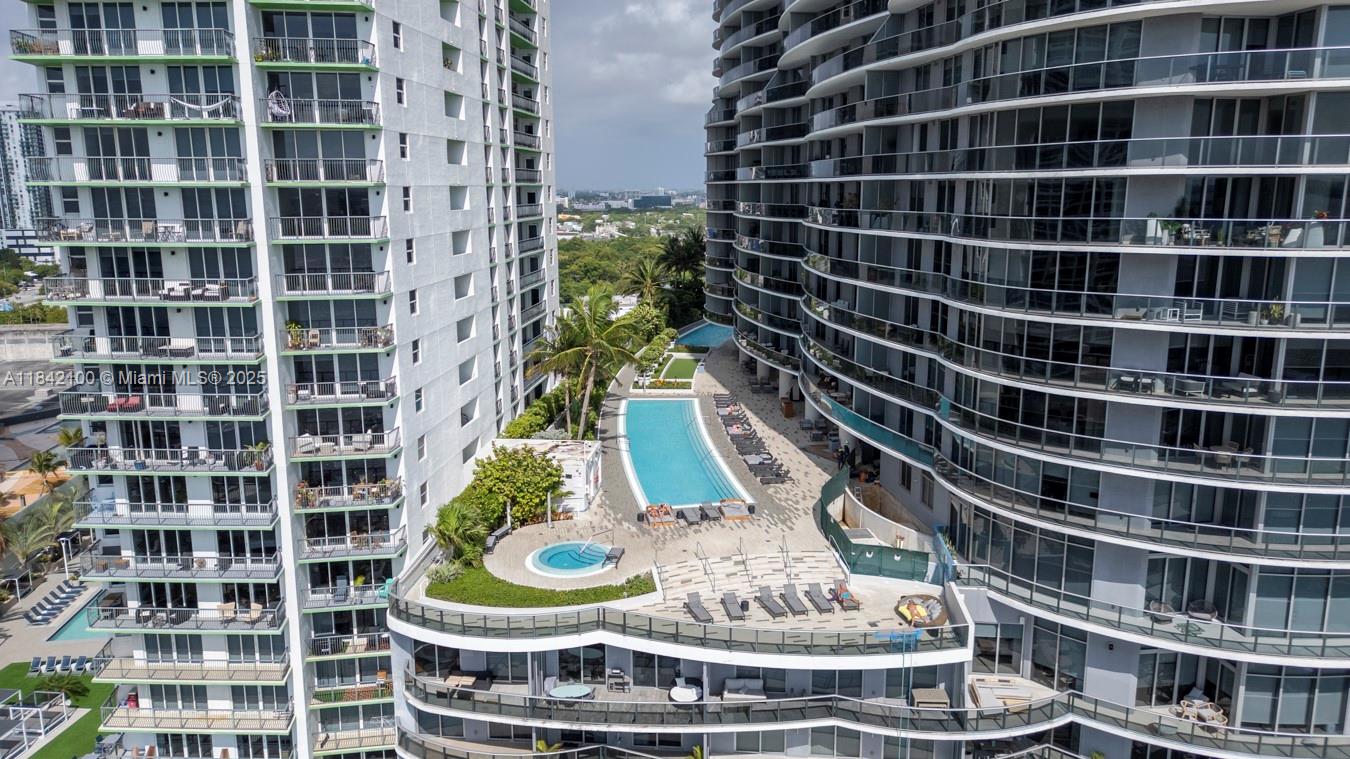 image Aria On The Bay Condo34