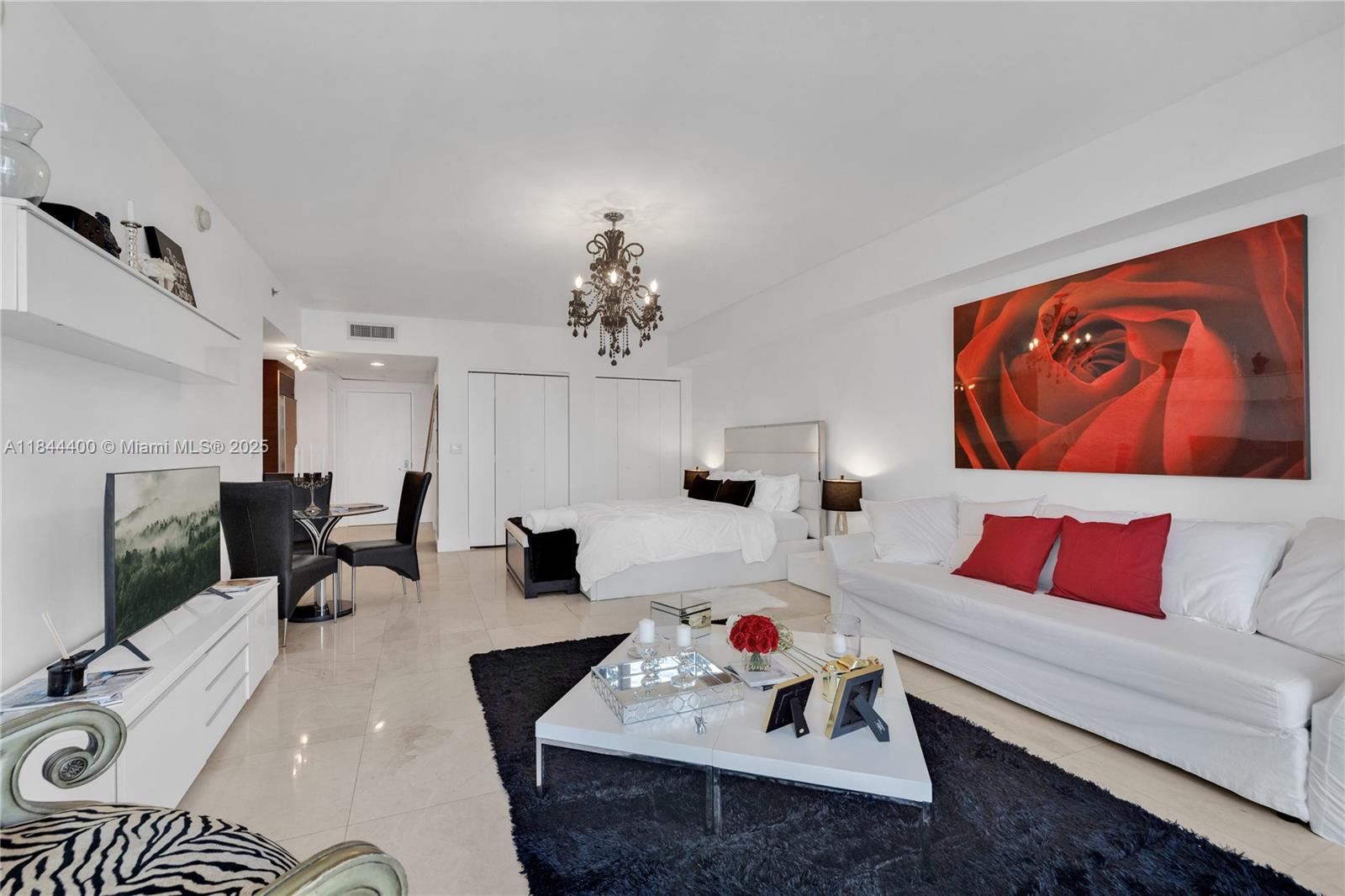 475 Brickell Ave #2610