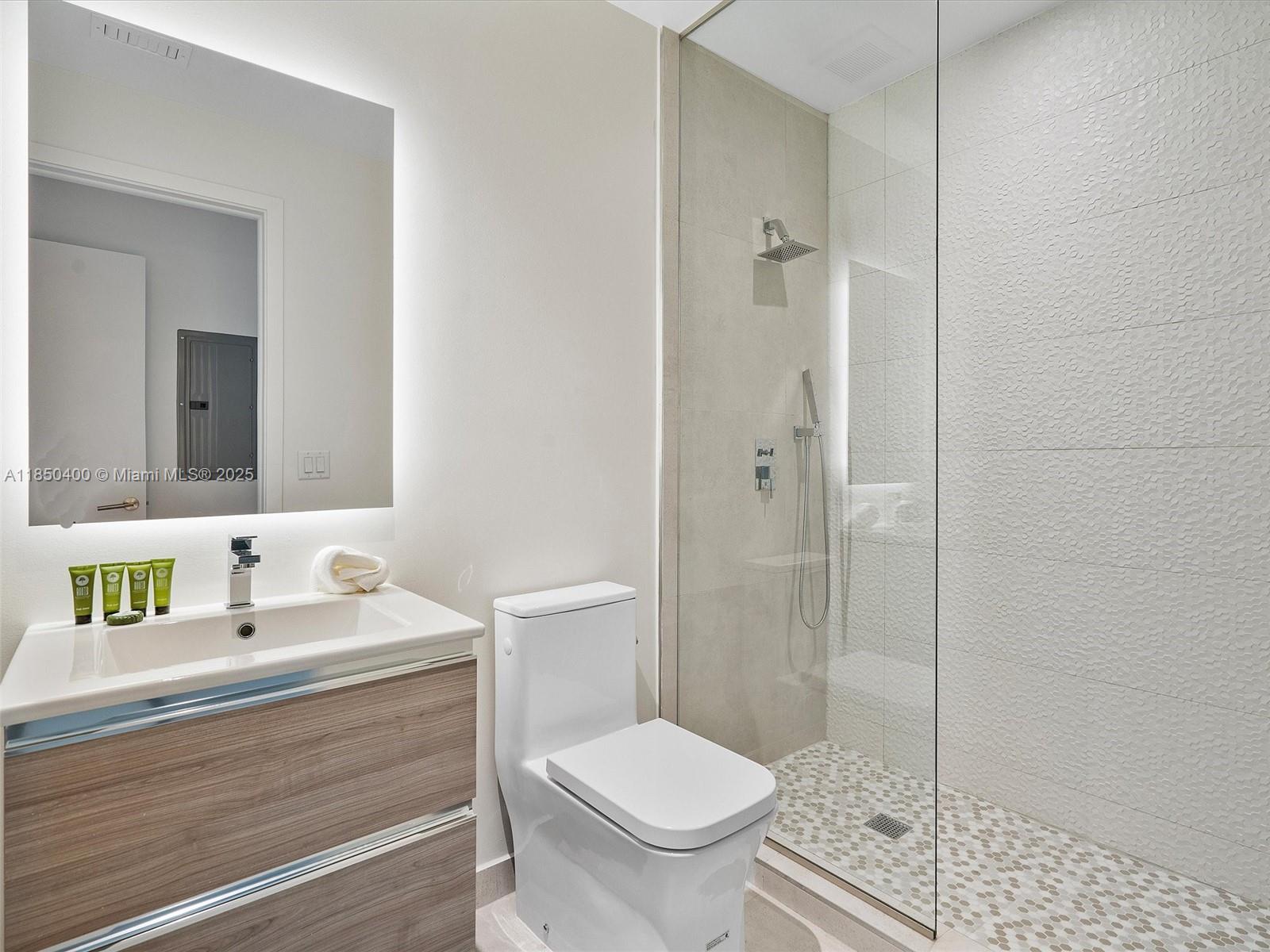 image Smart Brickell36