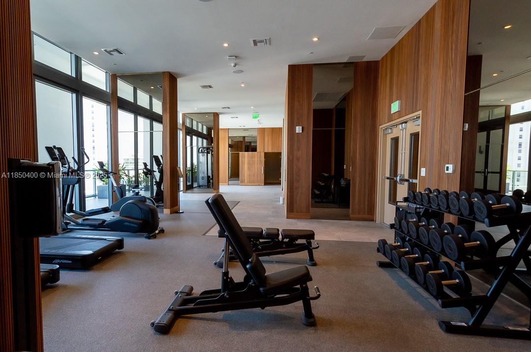 image Smart Brickell3