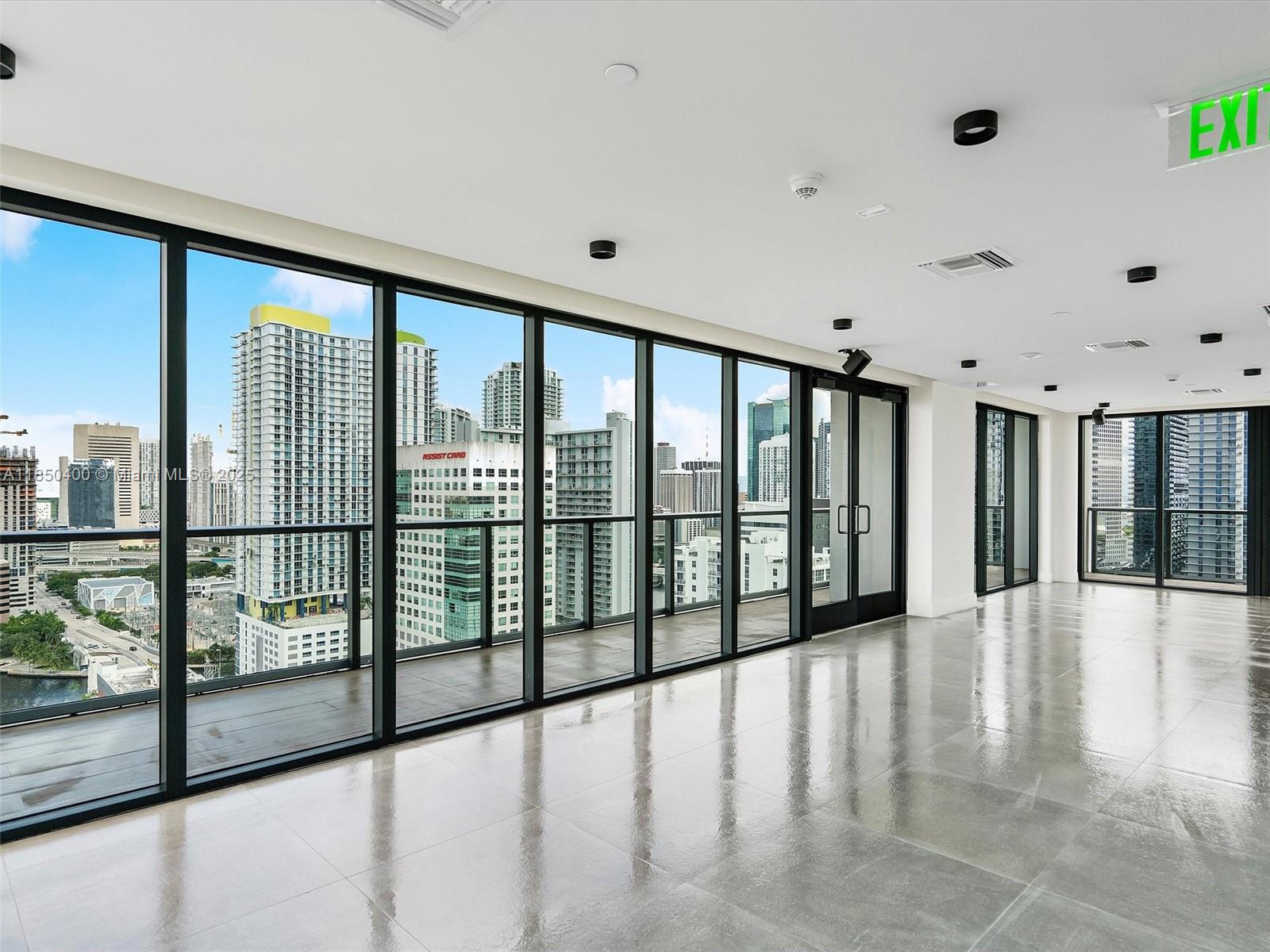 image Smart Brickell46