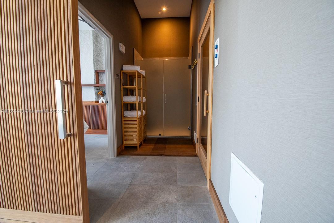 image Smart Brickell8