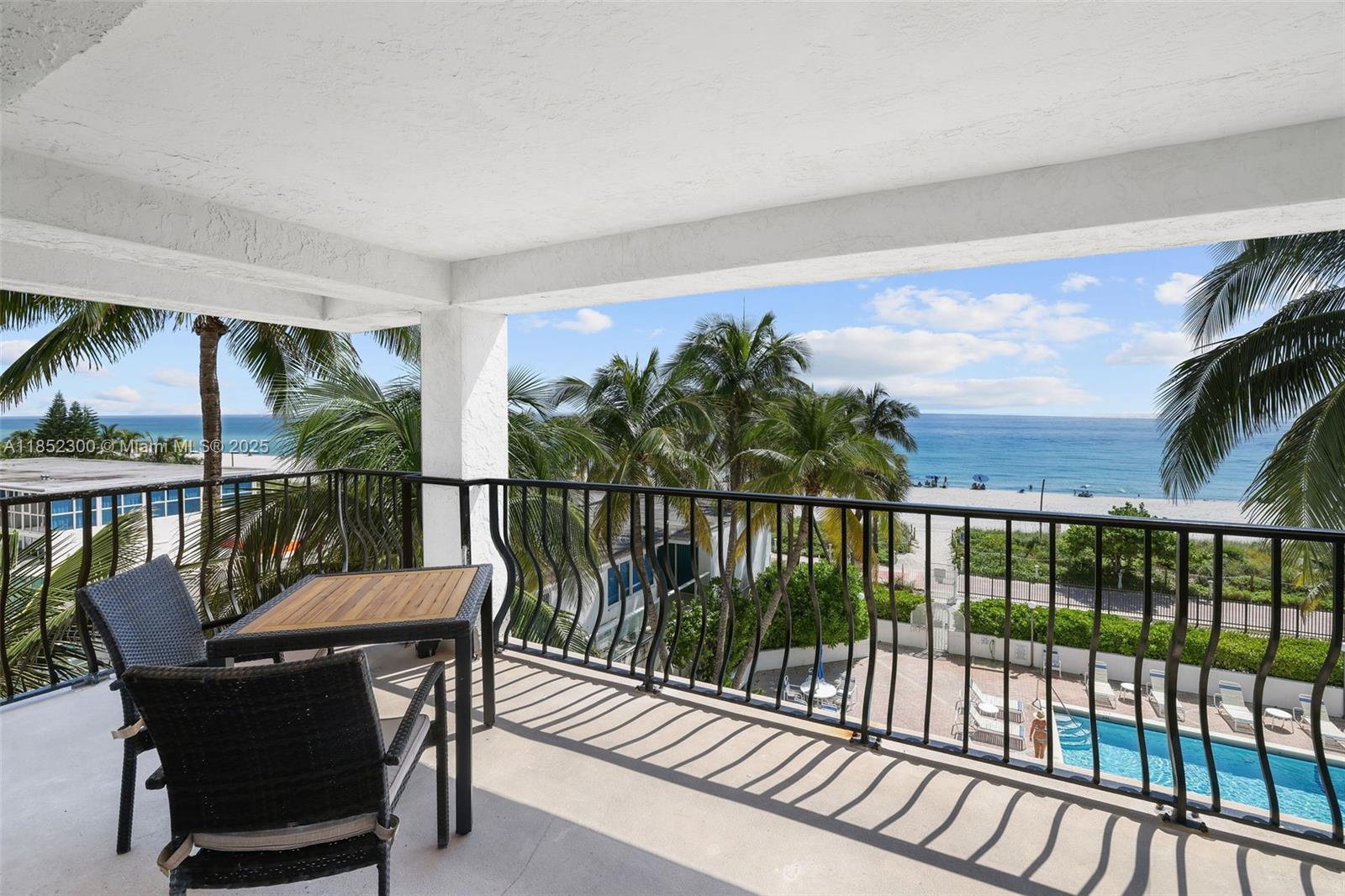 5415 Collins Ave #407