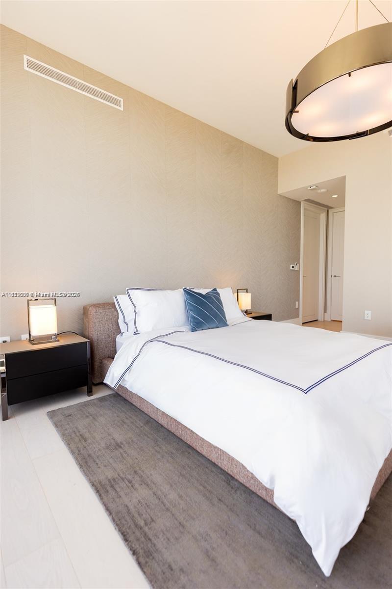 17975 Collins Ave #3202 Sunny Isles Beach, FL 33160