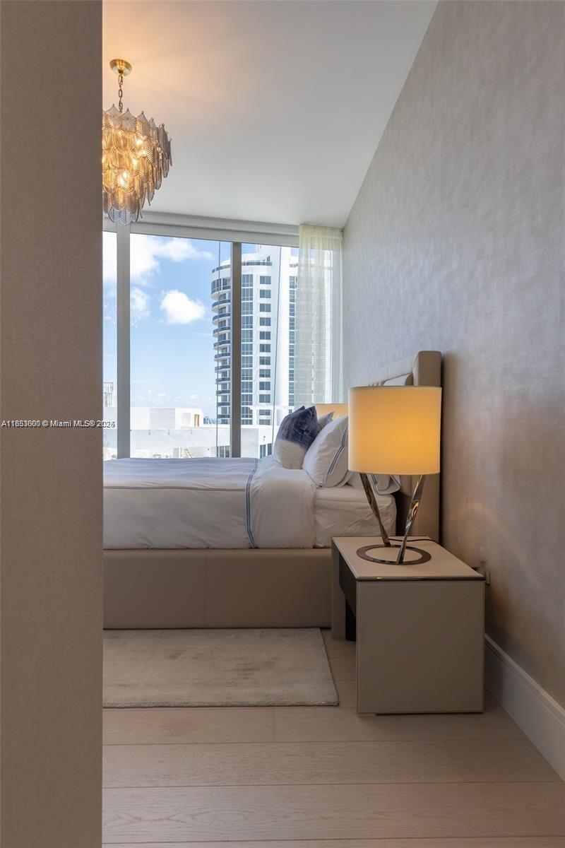 17975 Collins Ave #3202 Sunny Isles Beach, FL 33160