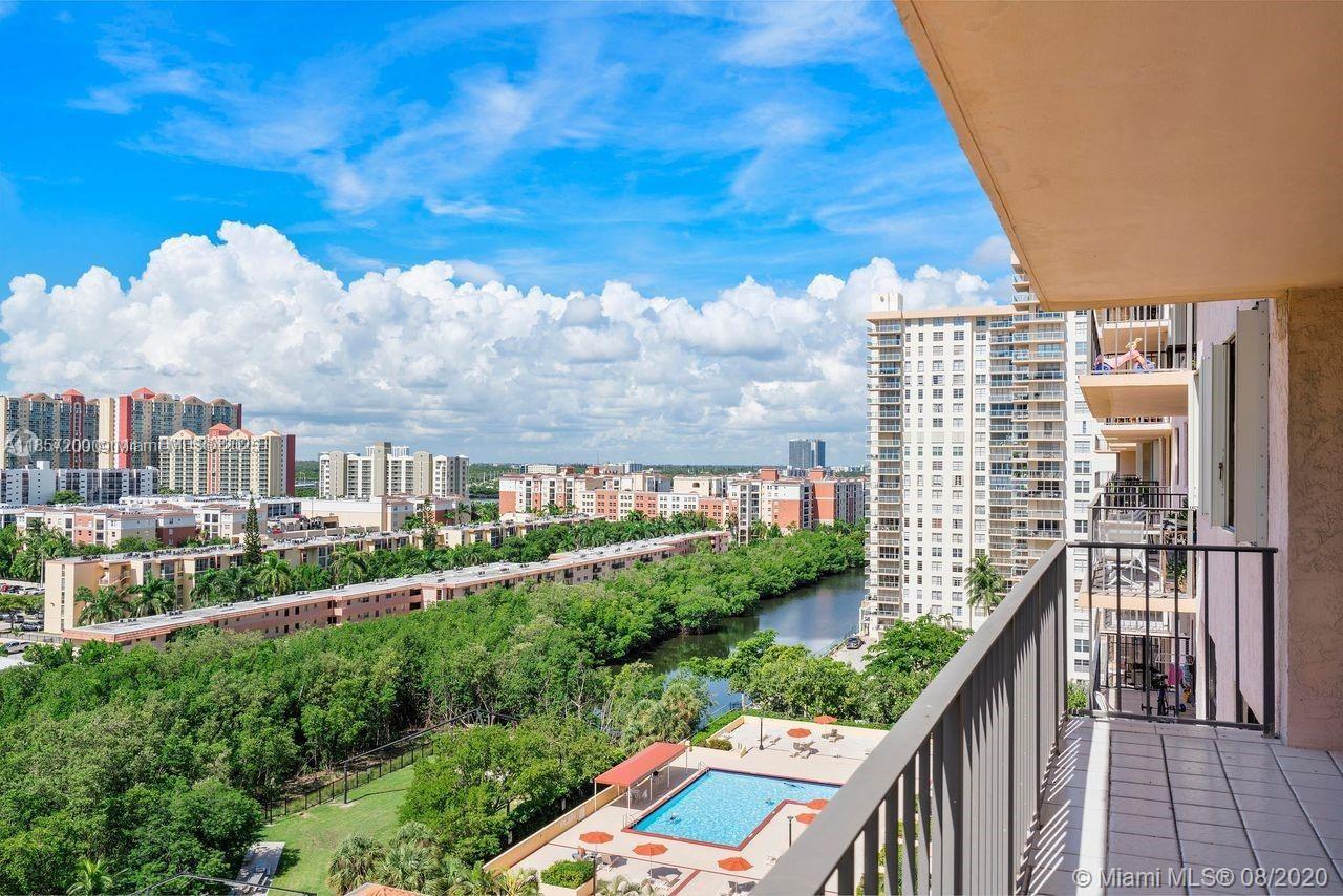 image Winston Towers 60025