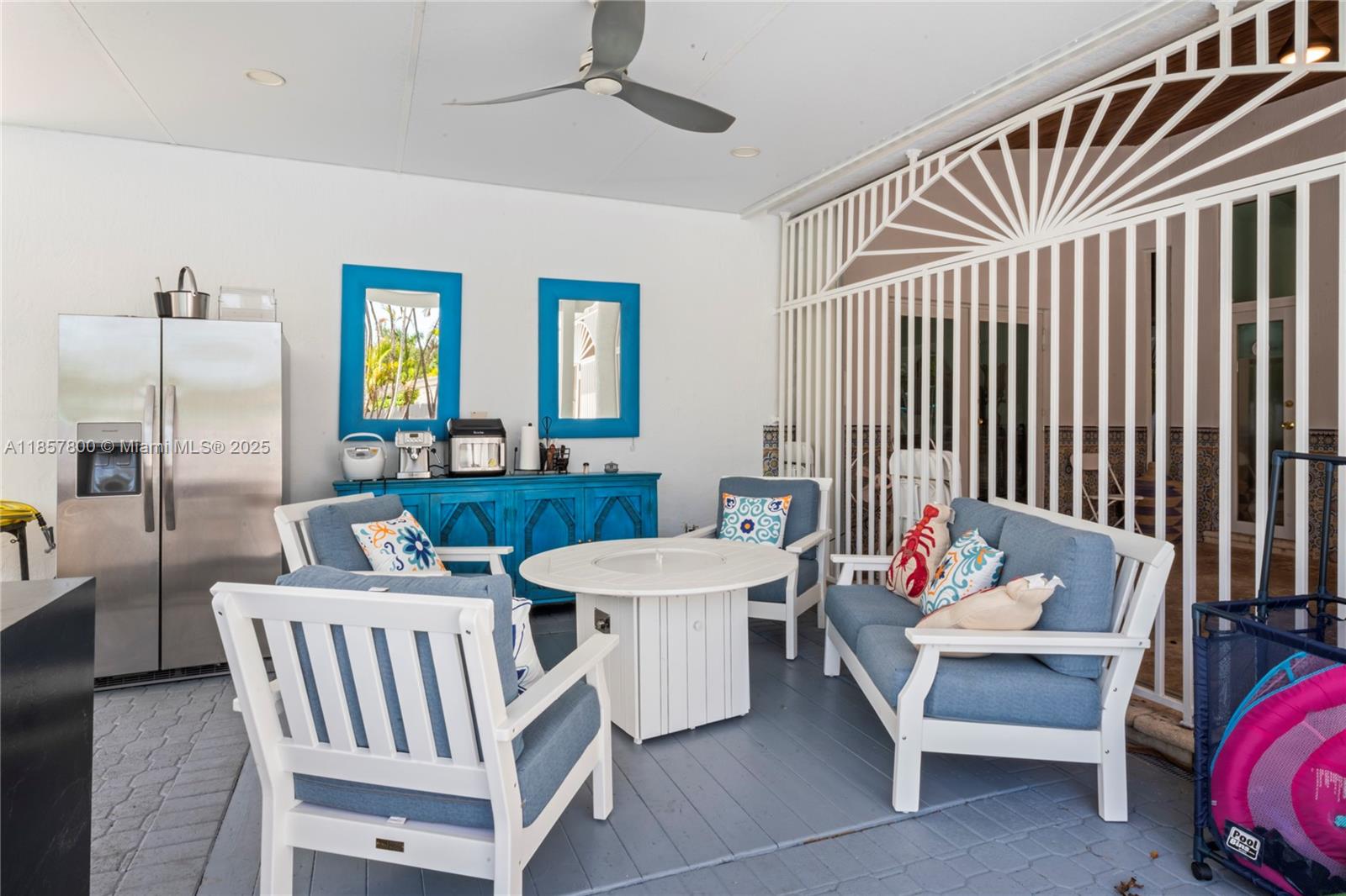 5750 SW 67th Ave Miami, FL 33143