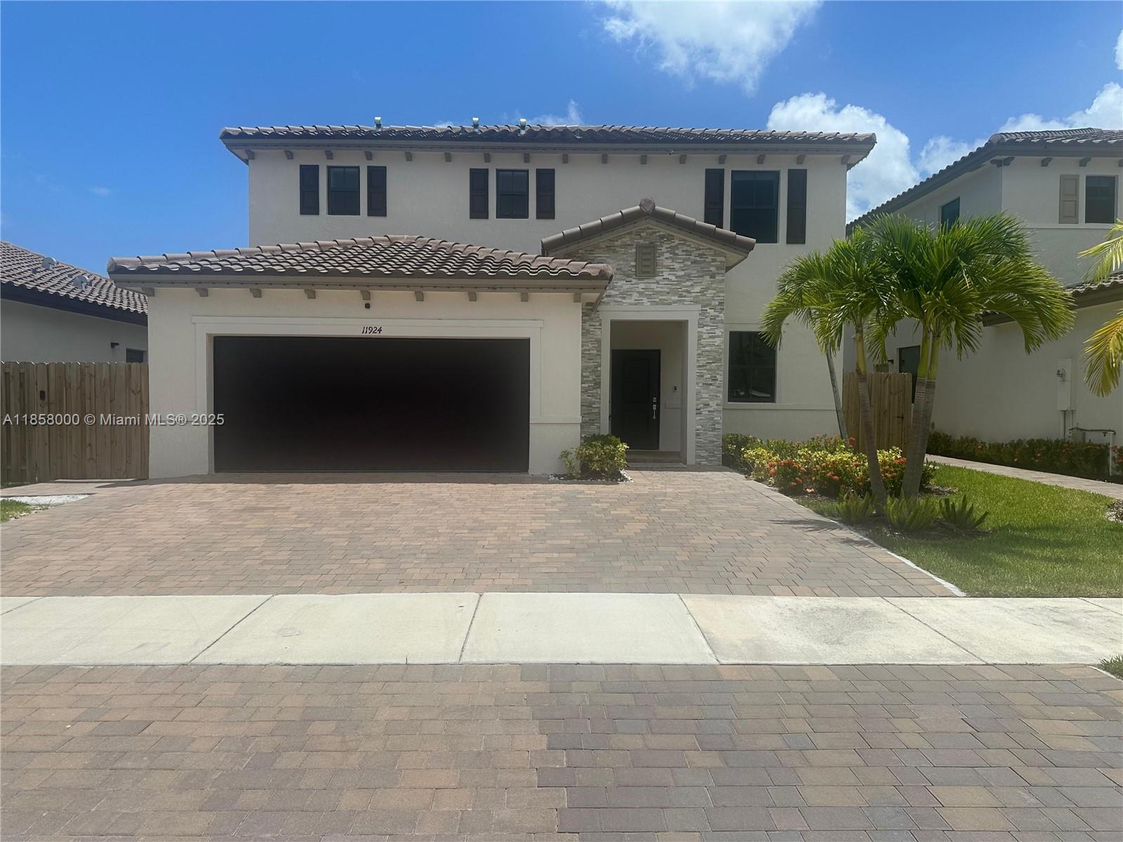 11924 SW 241st Ter