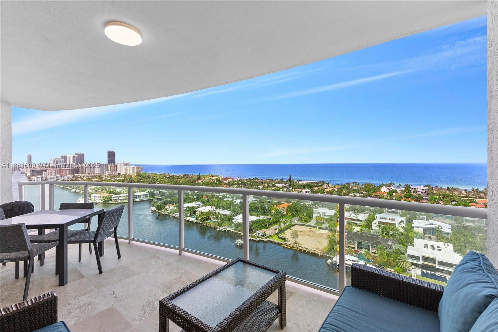 image Hamptons South Condo14