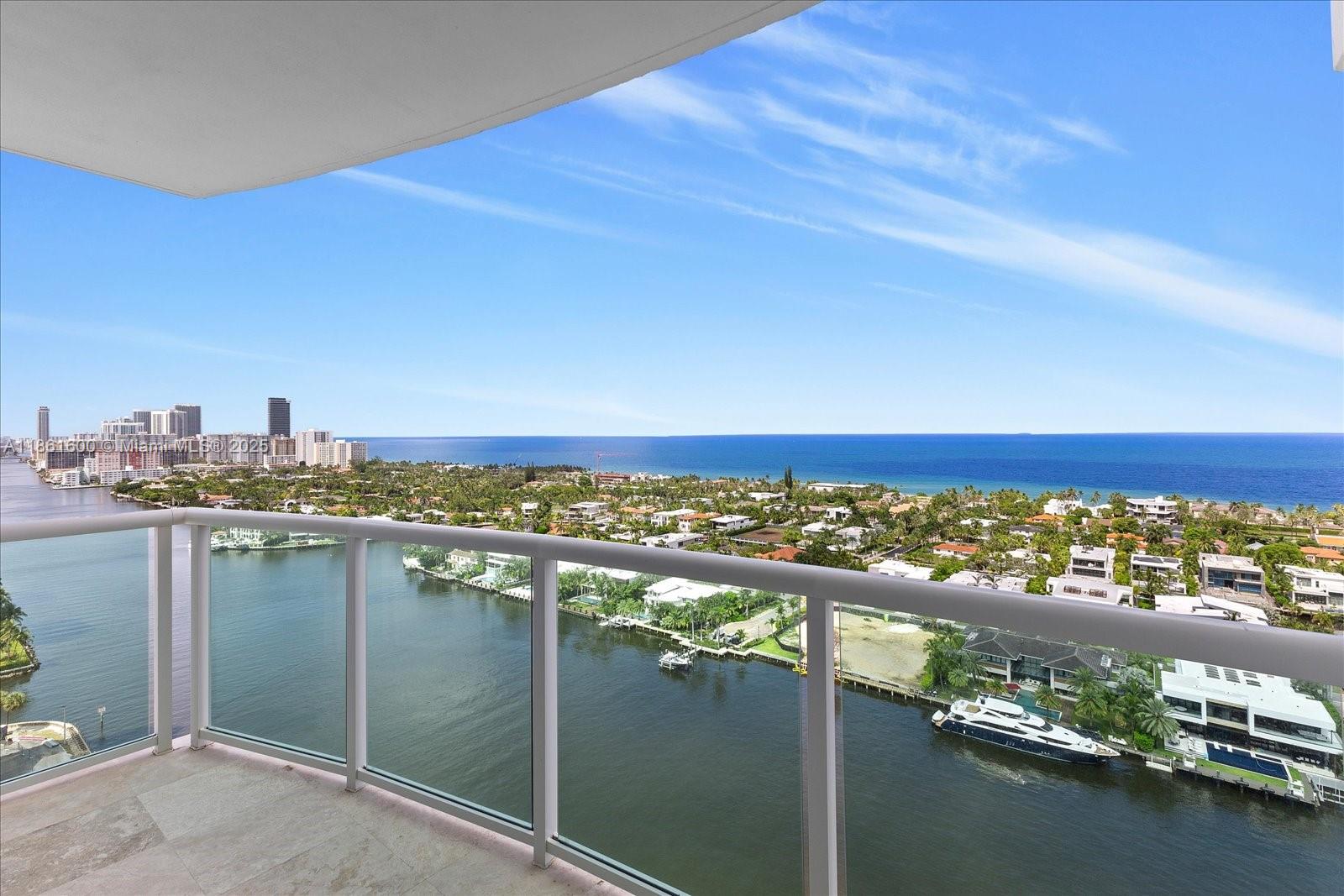 image Hamptons South Condo15