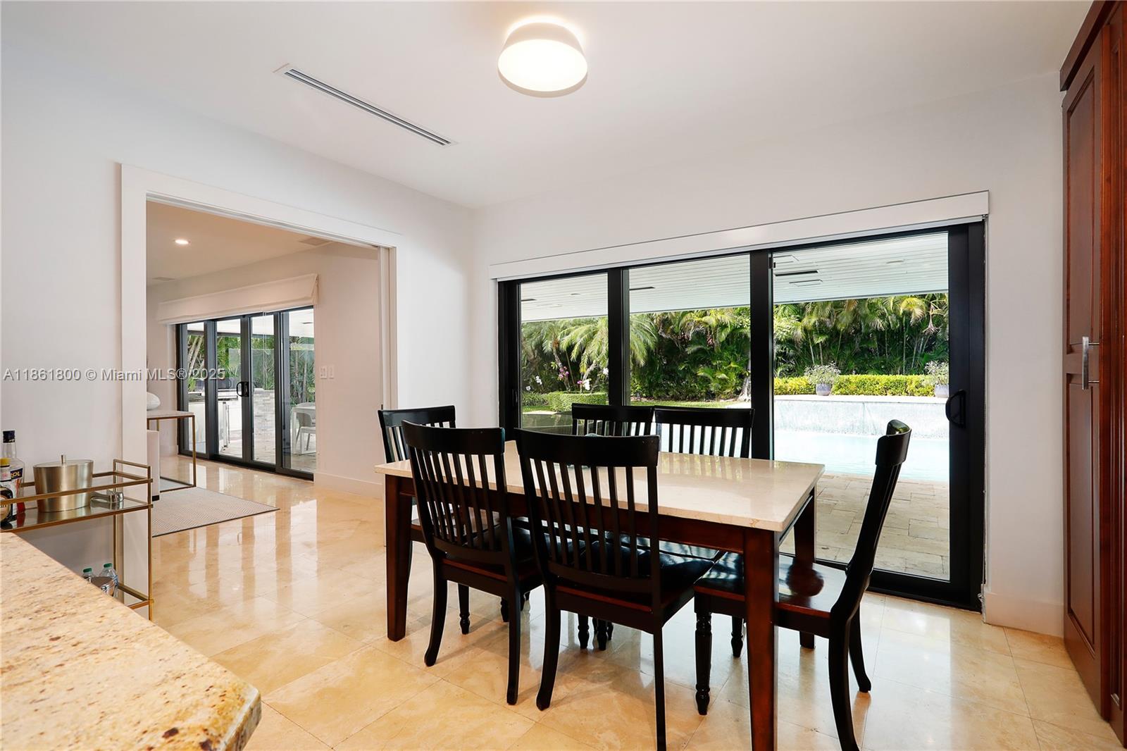 7322 Vistalmar St Coral Gables, FL 33143 7322 Vistalmar St Coral Gables, FL 33143