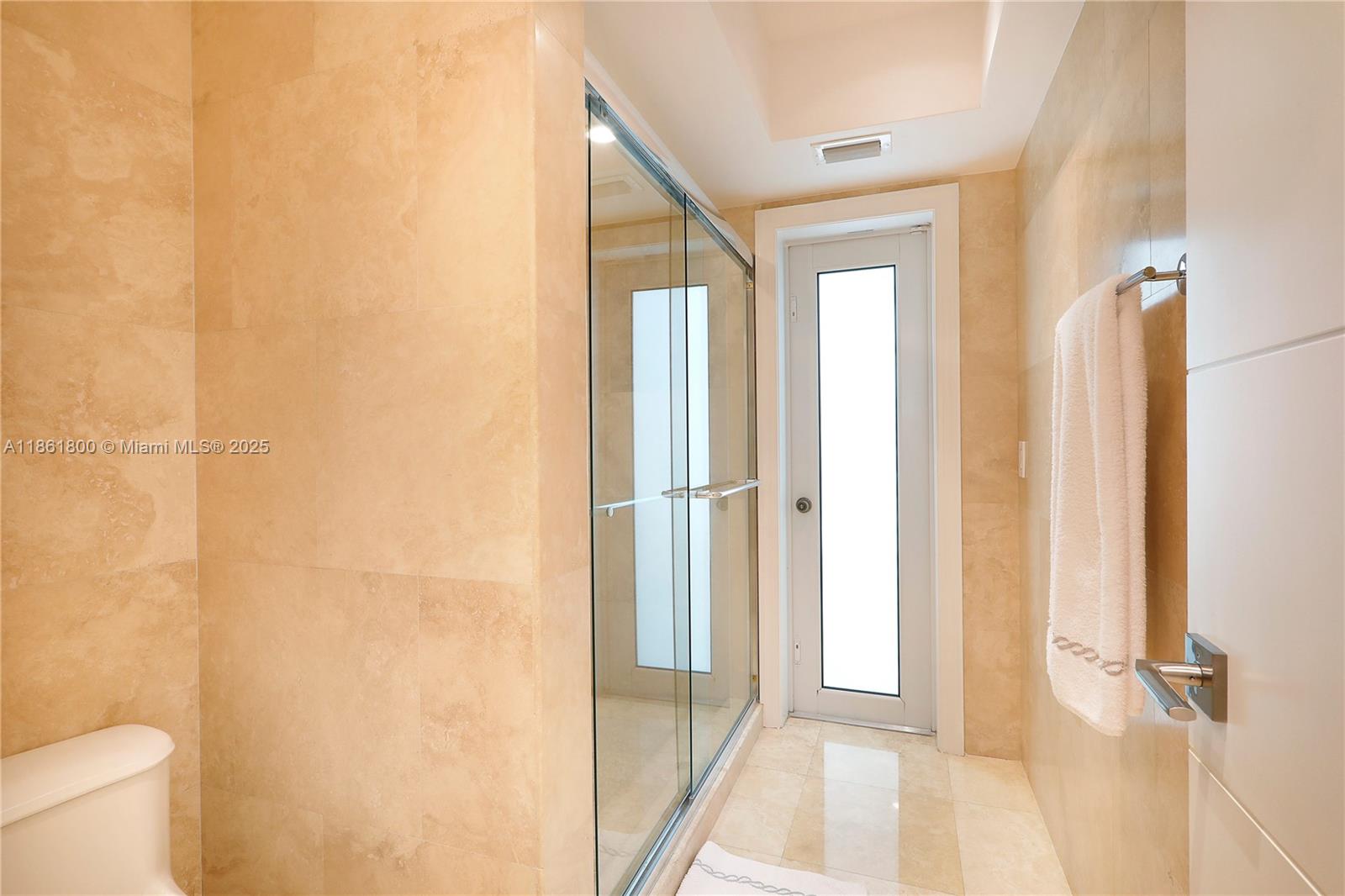 7322 Vistalmar St Coral Gables, FL 33143 7322 Vistalmar St Coral Gables, FL 33143