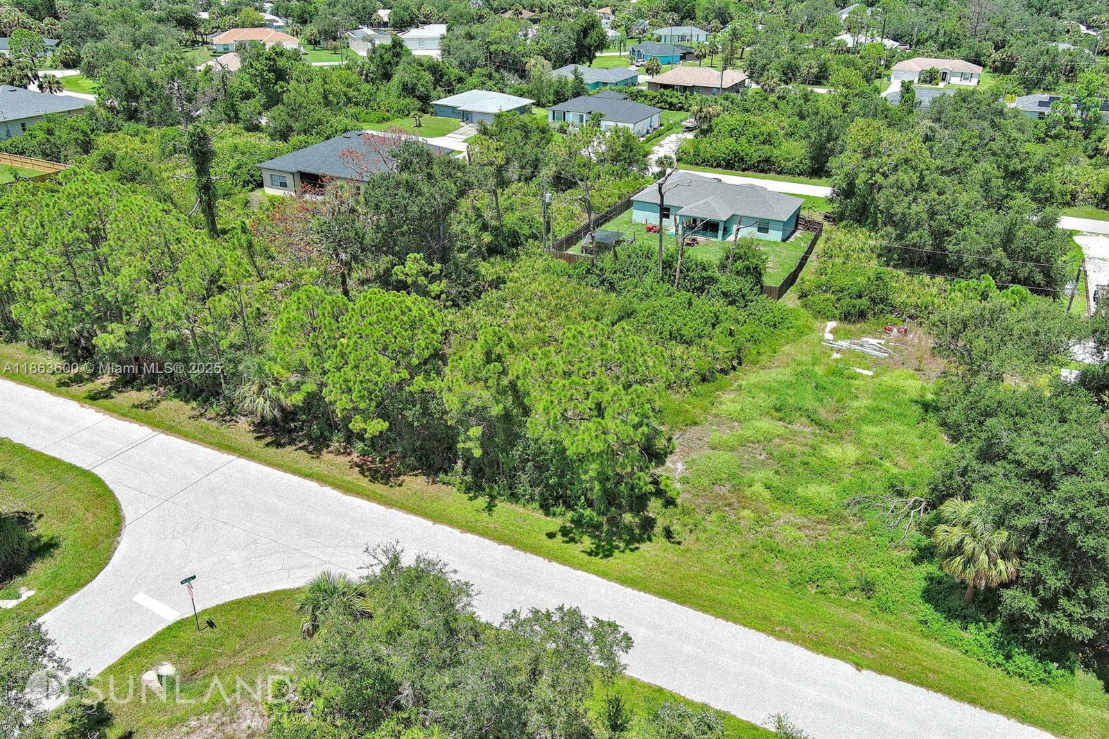 11944 Brookside Ave Port Charlotte, FL 33981