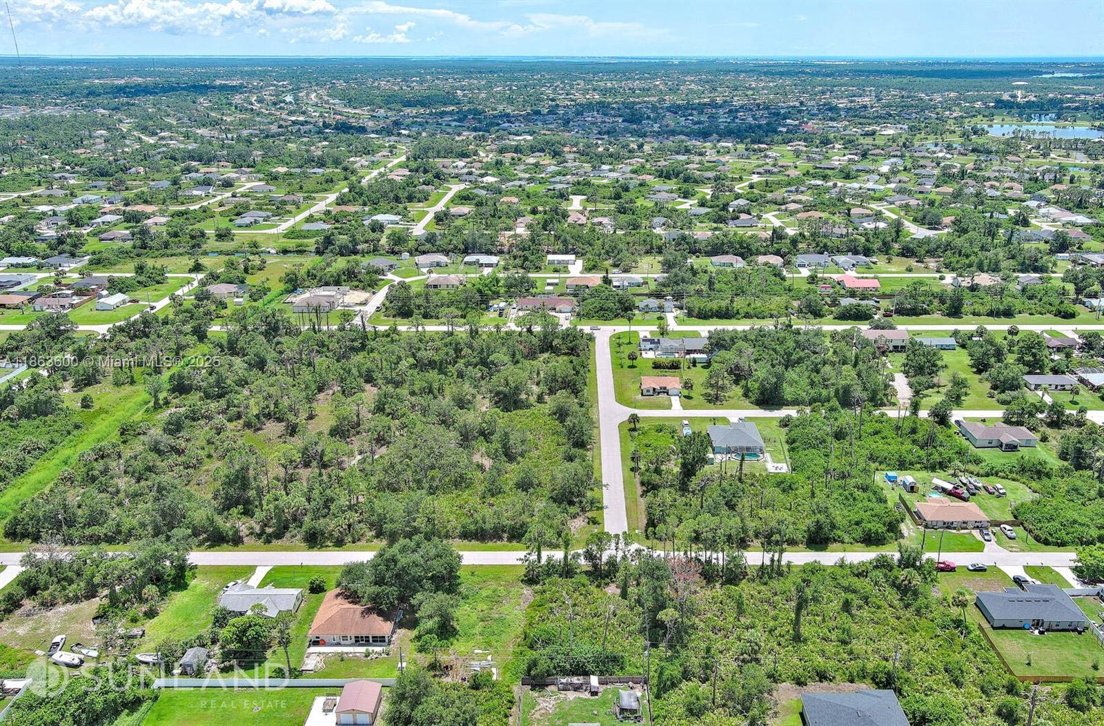 11944 Brookside Ave Port Charlotte, FL 33981