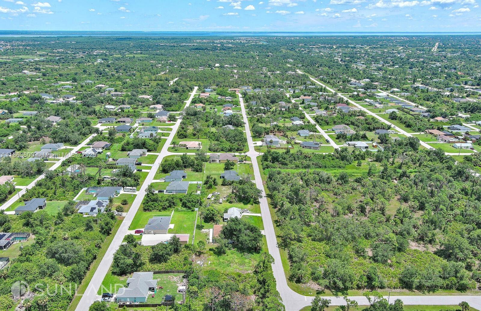 11944 Brookside Ave Port Charlotte, FL 33981