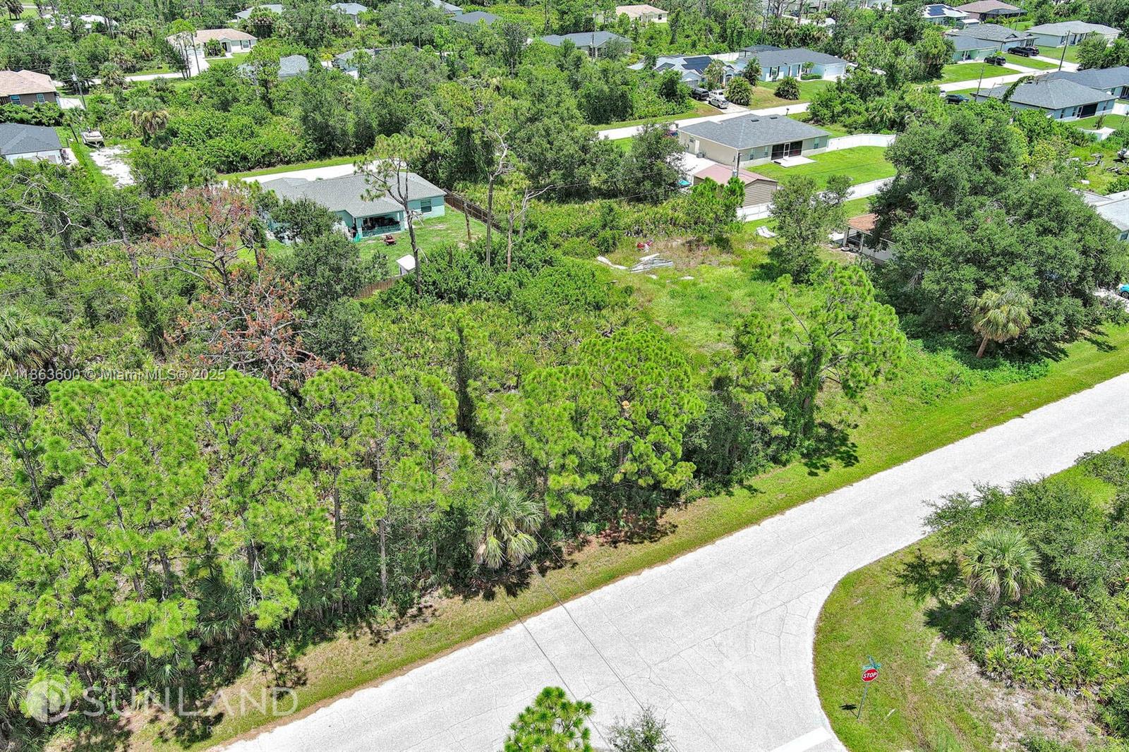 11944 Brookside Ave Port Charlotte, FL 33981