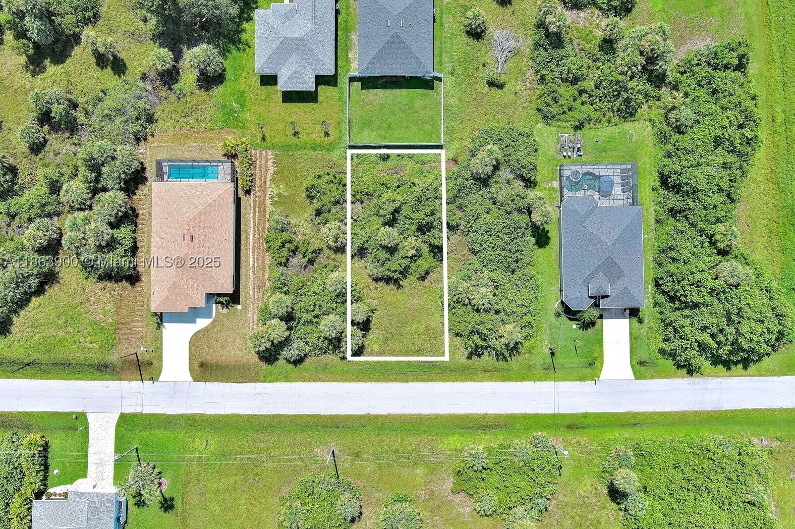 148 Spring Dr, Other, FL 33947