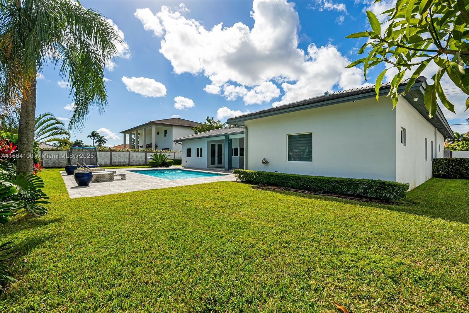 7441 SW 125th Ave Miami, FL 33183